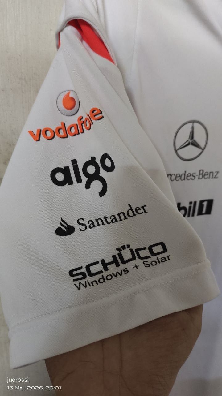 Vintage Vintage Lewis HAMILTON F1 Mclaren Mercedes Benz Team Jersey Size US S / EU 44-46 / 1 - 5 Thumbnail