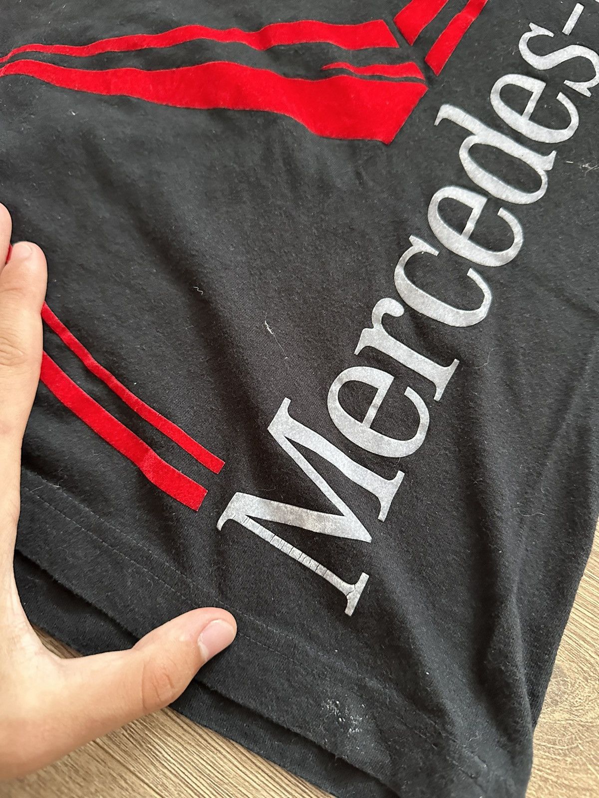 Mercedes-Benz 🔥VINTAGE MERCEDES BENZ VELOUR BIG LOGO T-SHIRT🔥 Size US L / EU 52-54 / 3 - 3 Thumbnail