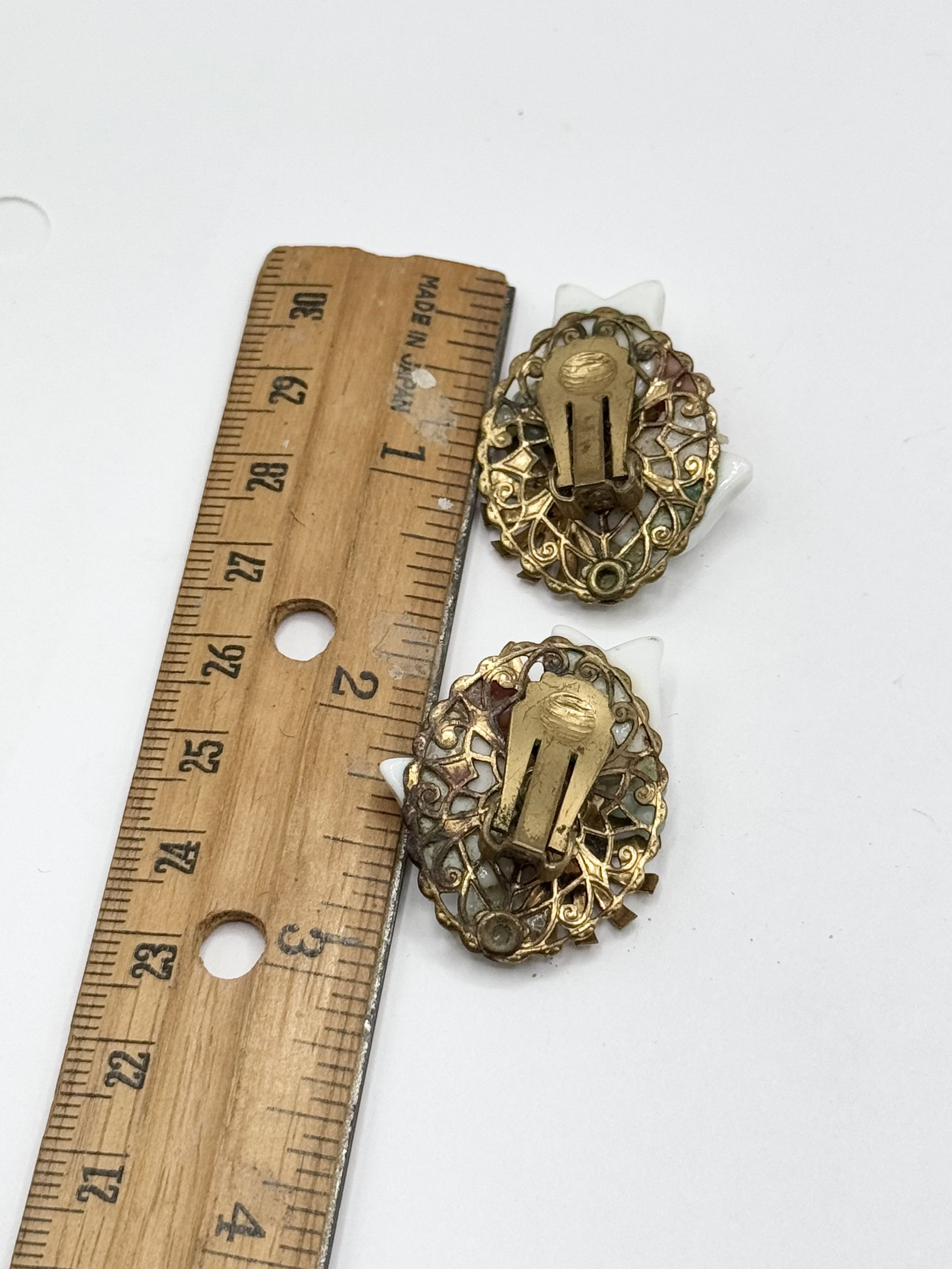 Vintage Vintage rhinestone beaded flower earrings Size ONE SIZE - 5 Thumbnail