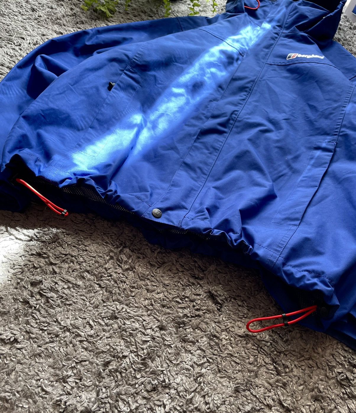 Berghaus Light Jacket Berghaus Streetwear Gorpcore Outdoor Gore-Tex Size US M / EU 48-50 / 2 - 5 Thumbnail