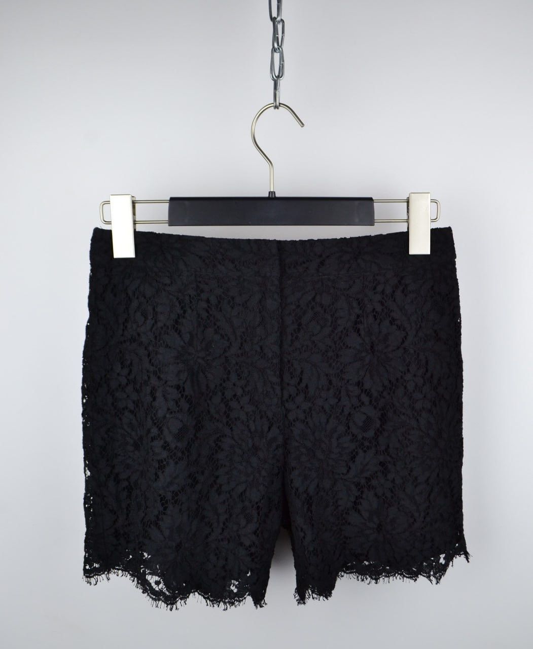 Dolce & Gabbana Dolce & Gabbana Cotton/Silk Floral Lace Shorts Size EU 40 Size 28" / US 6 / IT 42 - 1 Thumbnail