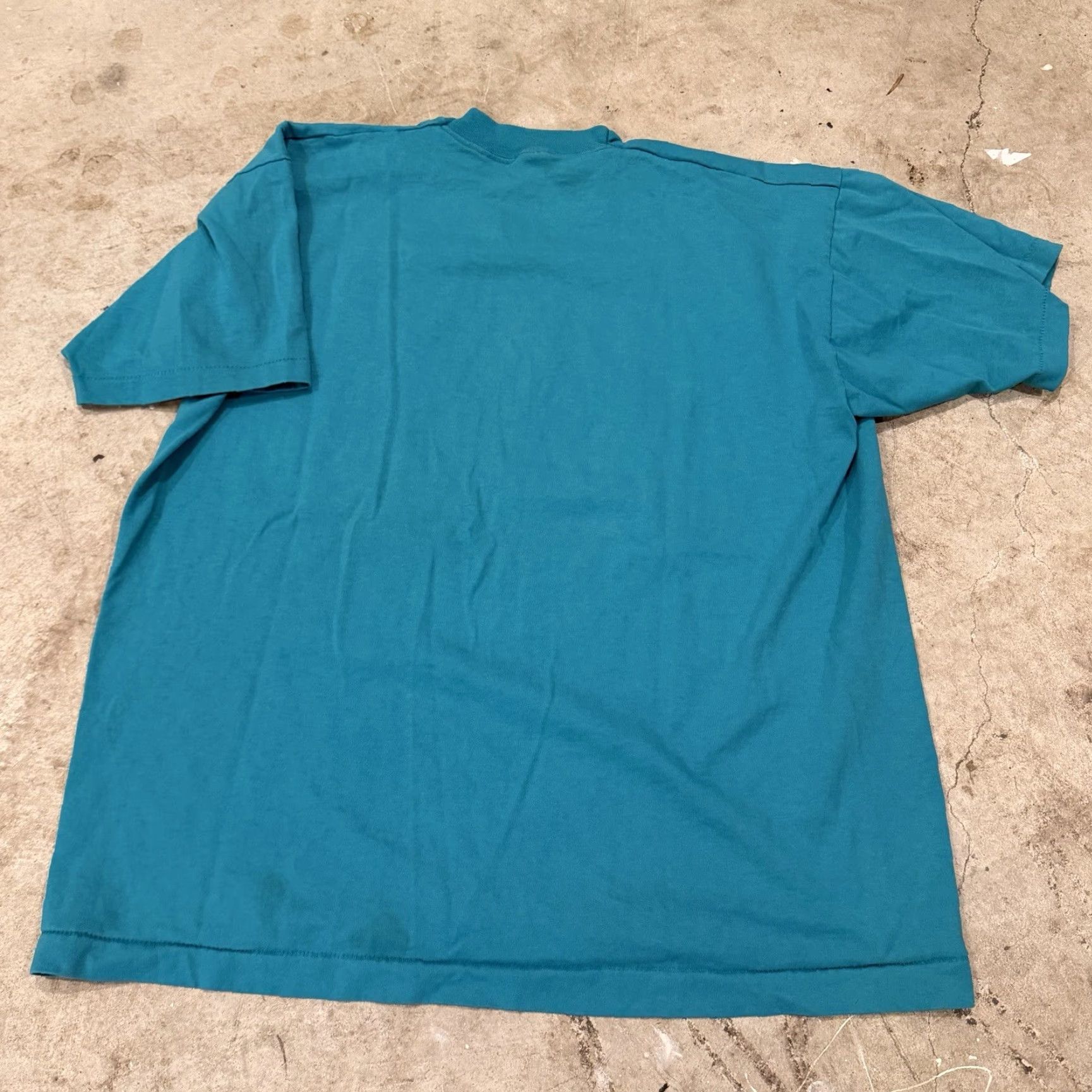 Vintage VINTAGE Arizona Tribal Feathers Mens XL Blue Single Stitch T-Shirt Size US XL / EU 56 / 4 - 2 Thumbnail