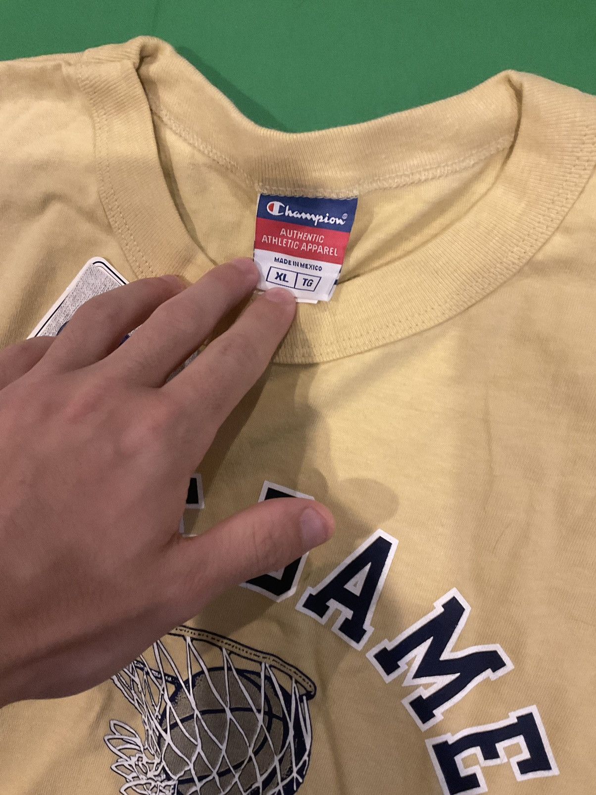 Champion × Vintage Vintage Champion Notre Dame Fighting Irish basketball tee Size US XL / EU 56 / 4 - 2 Thumbnail