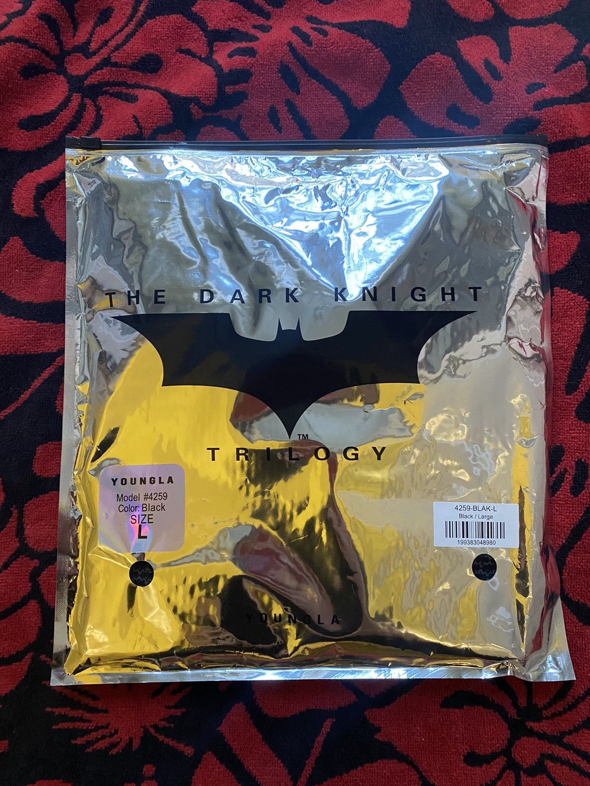 YoungLA YoungLa Batman Compression Tees Large Size US L / EU 52-54 / 3 - 5 Thumbnail