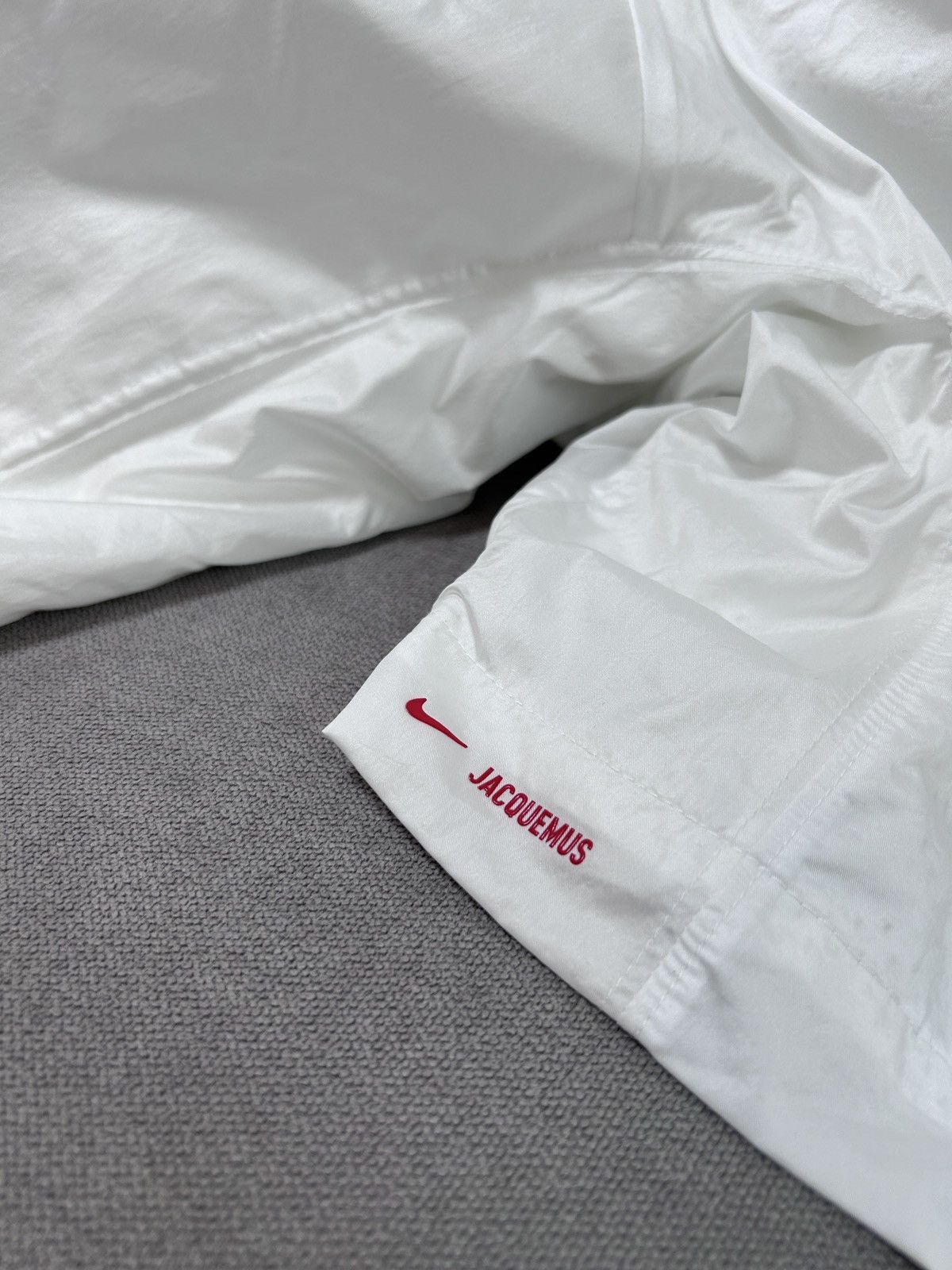 Other SS 24 Nike x Jacquemus Nylon Woman’s tracksuit Size S / US 4 / IT 40 - 23 Thumbnail