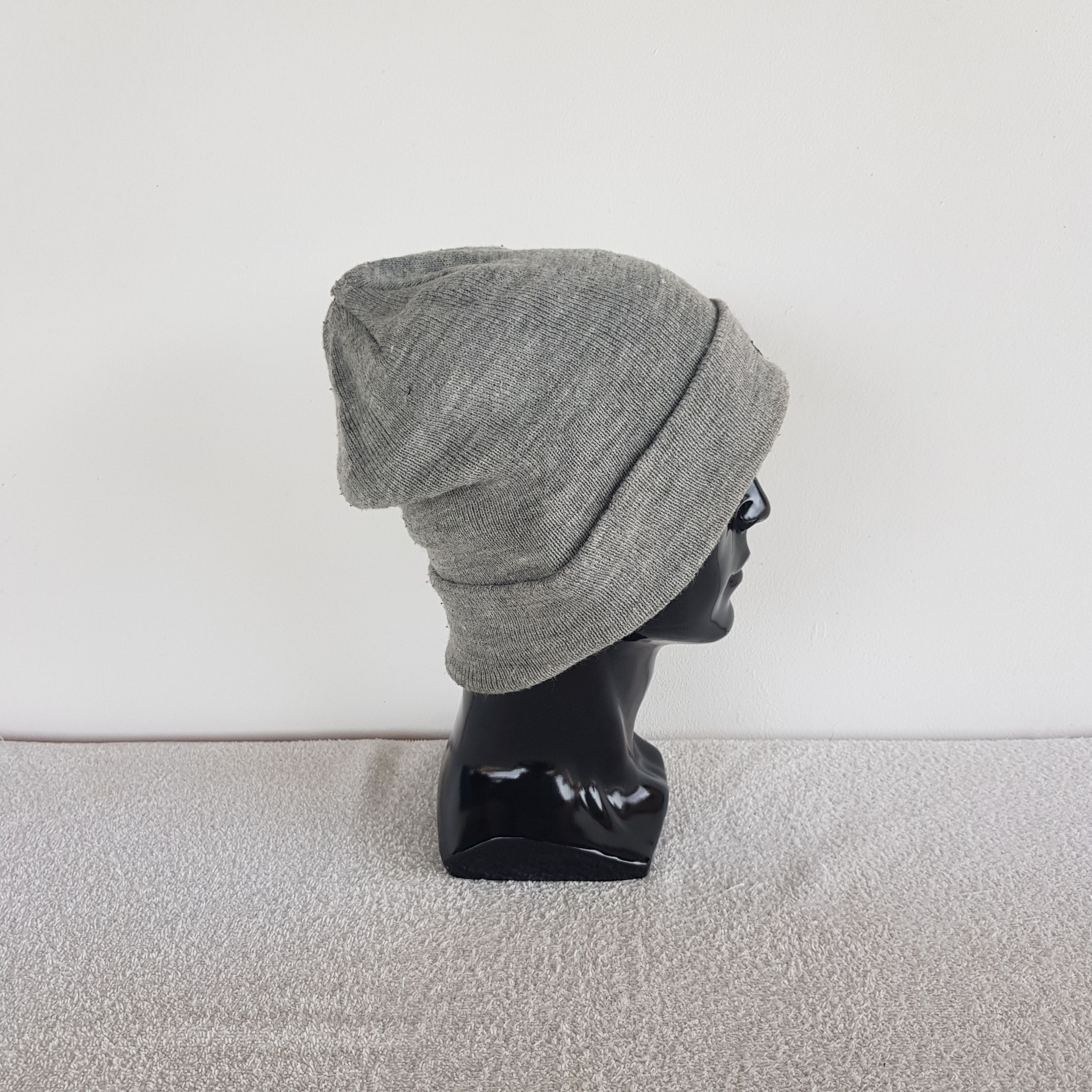 Japanese Brand Vintage Thinsulate 3M Insulation Beanie Ribbed Snow Caps Hat Size ONE SIZE - 3 Thumbnail