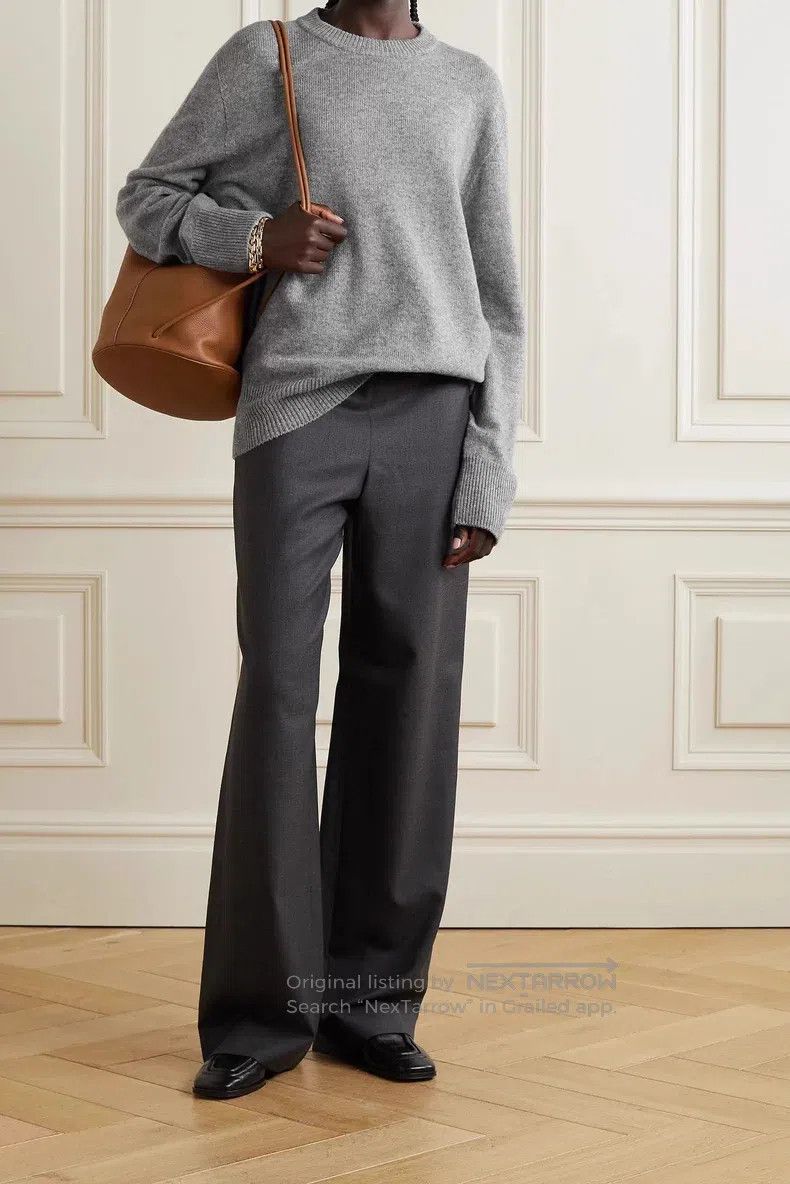 The Row The Row Crew neck grey cashmere knit Size US XS / EU 42 / 0 - 2 Thumbnail
