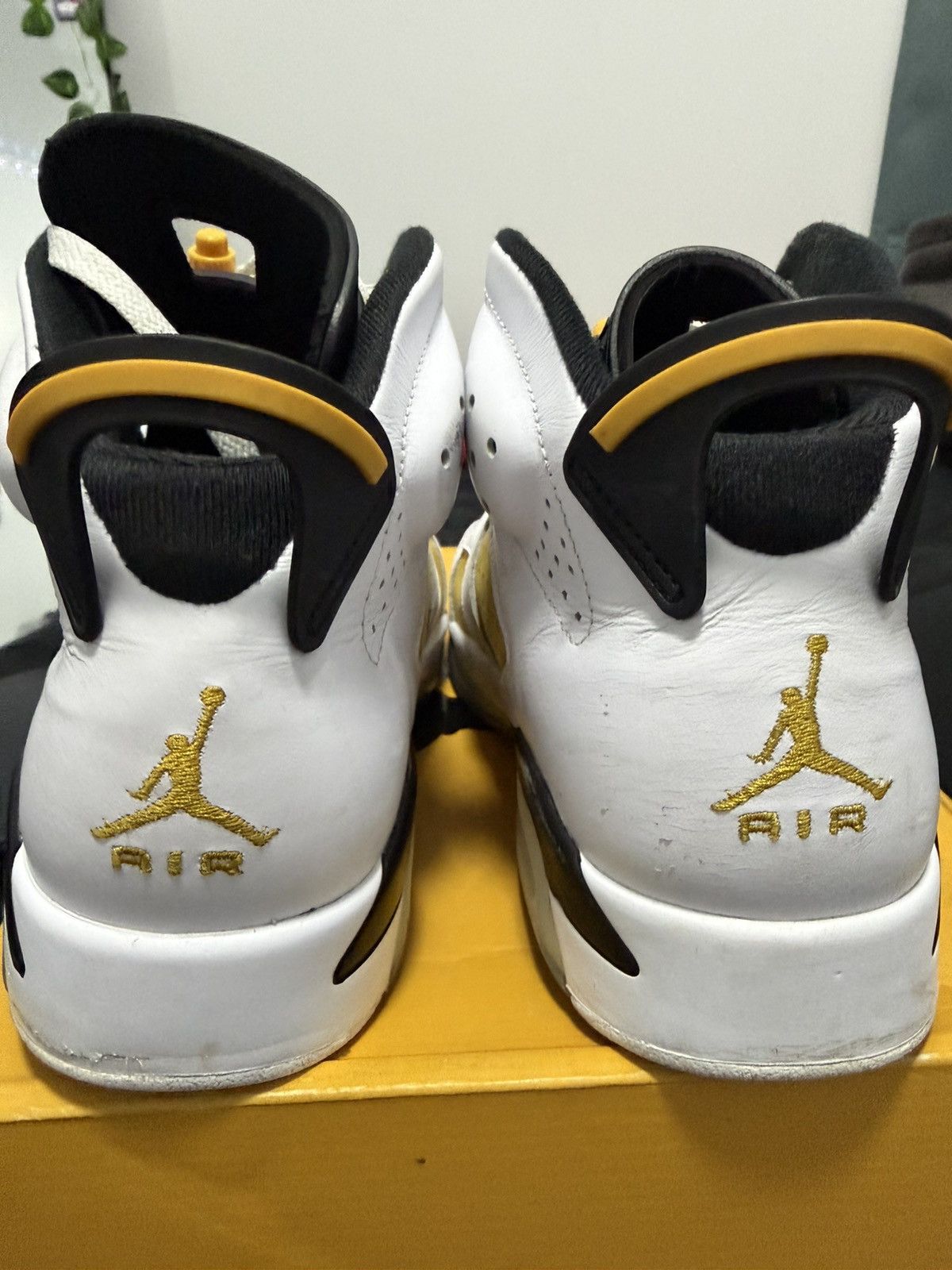Jordan Brand Air Jordan 6 Retro Size US 10.5 / EU 43-44 - 3 Thumbnail