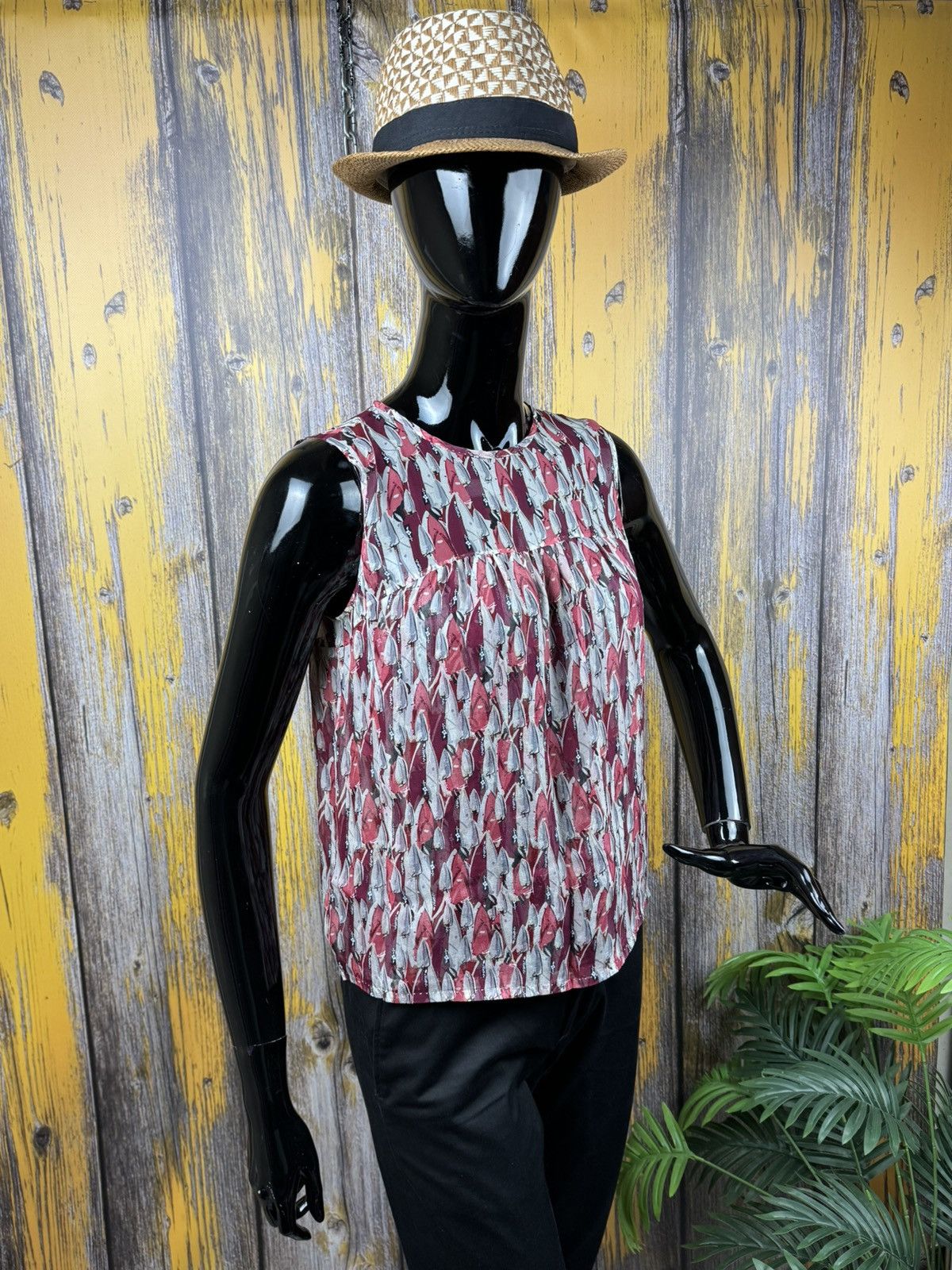 Louis Vuitton Louis Vuitton Silk Sleeveless Blouse Multicolour Size 36 FR Size XS / US 0-2 / IT 36-38 - 4 Thumbnail