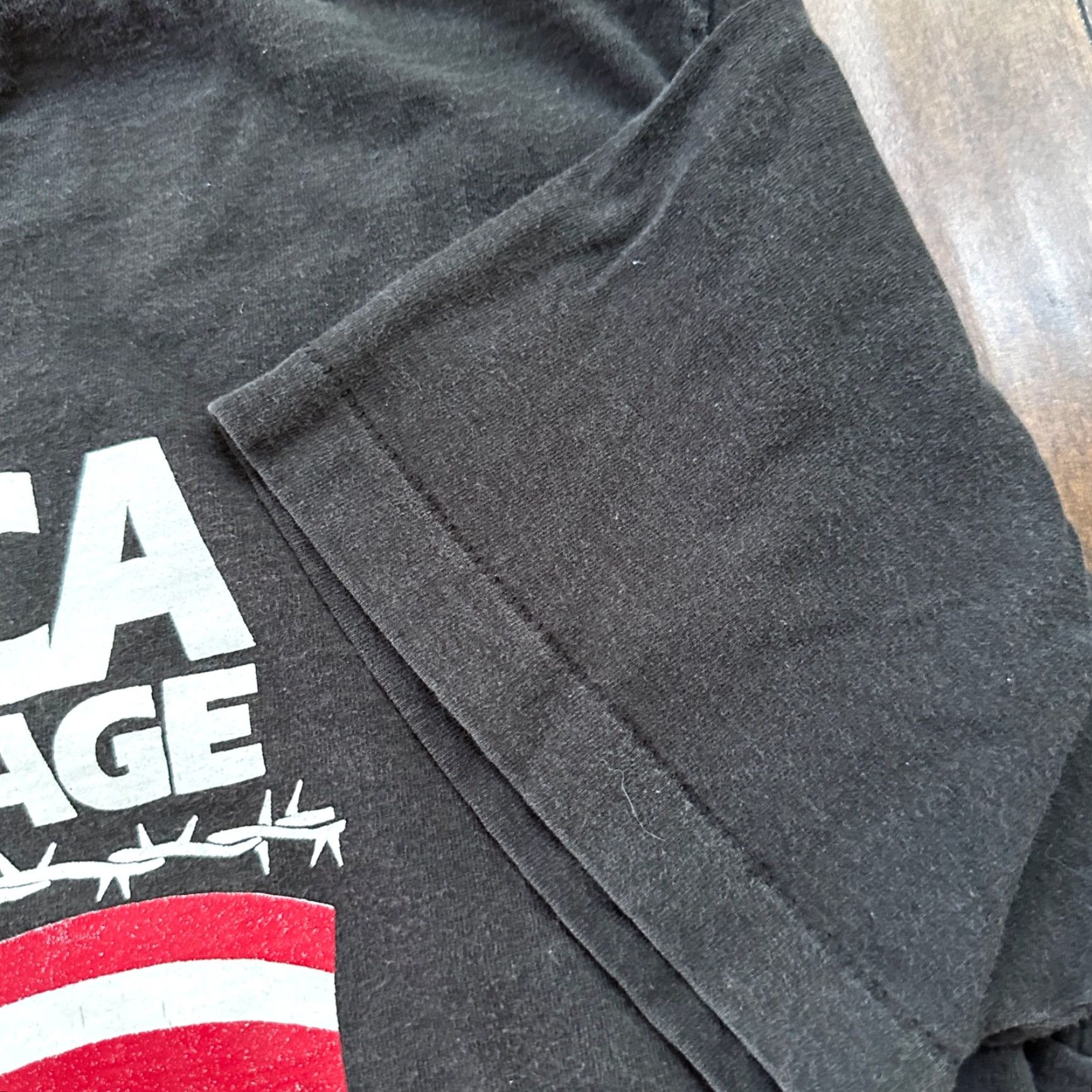 Fruit Of The Loom VINTAGE Fruit of the Loom T-Shirt Shirt XL Black America Held Hostage USA VTG 70s 80s 90s Political Funny Mens Size US XL / EU 56 / 4 - 5 Thumbnail