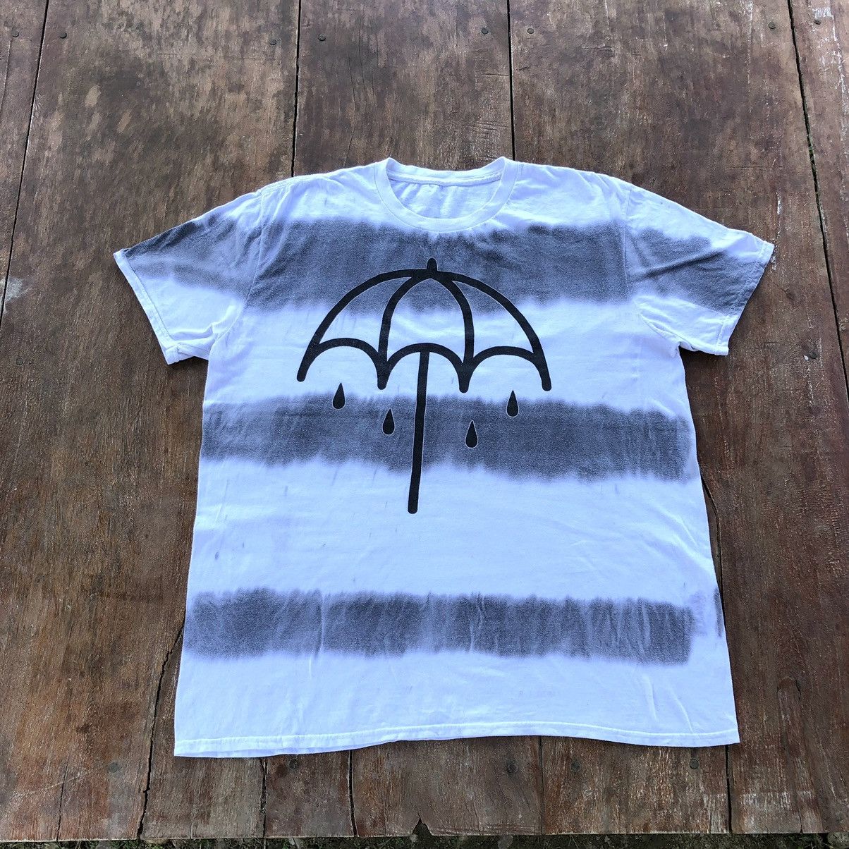 Band Tees Vintage Bring Me The Horizon Band Rare T Shirt Size US XL / EU 56 / 4 - 2 Thumbnail
