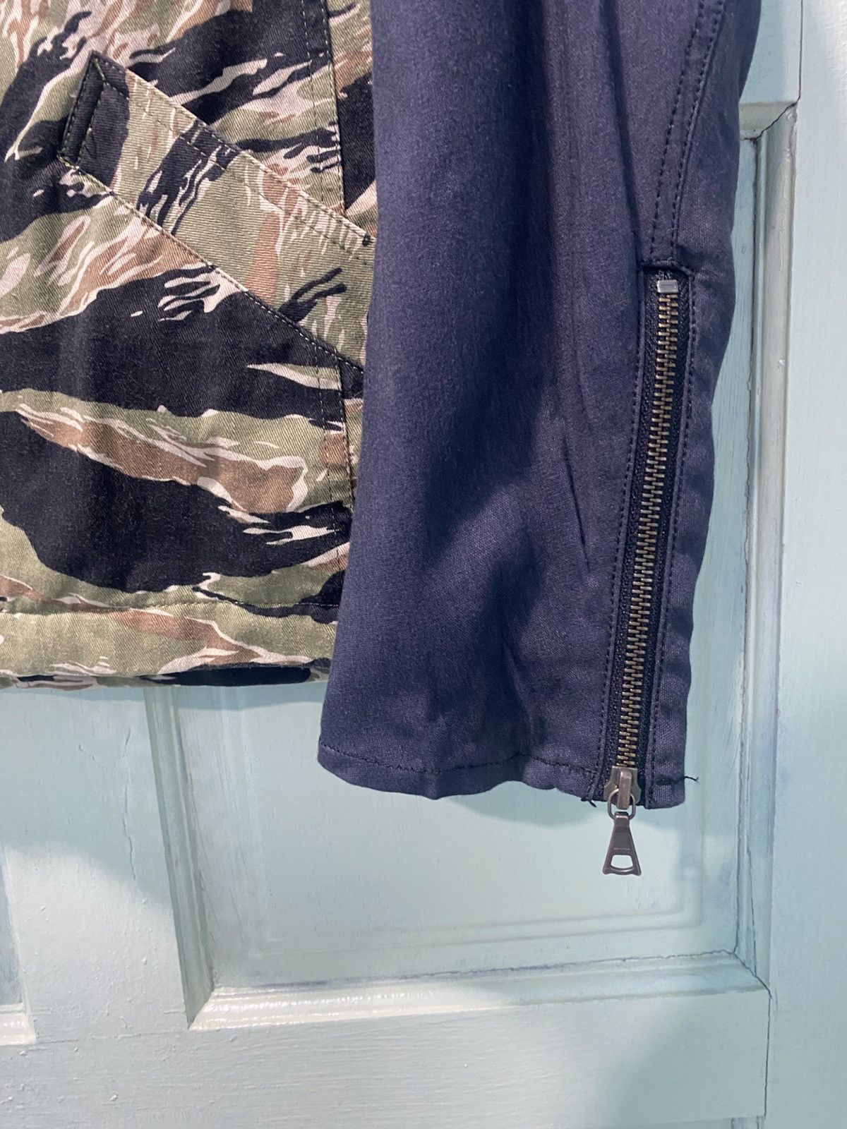 Takeo Kikuchi Takeo Kikuchi M-65 Field Tiger Stripe Camouflage Jacket Size US L / EU 52-54 / 3 - 6 Thumbnail