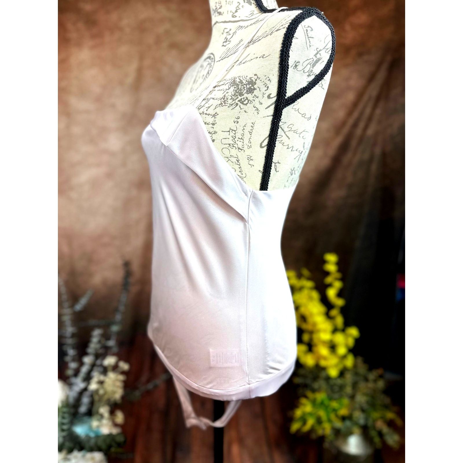 ASTR The Label Drape Front Satin V Back Astr The Label Bodysuit Champagne S Size S / US 4 / IT 40 - 11 Thumbnail
