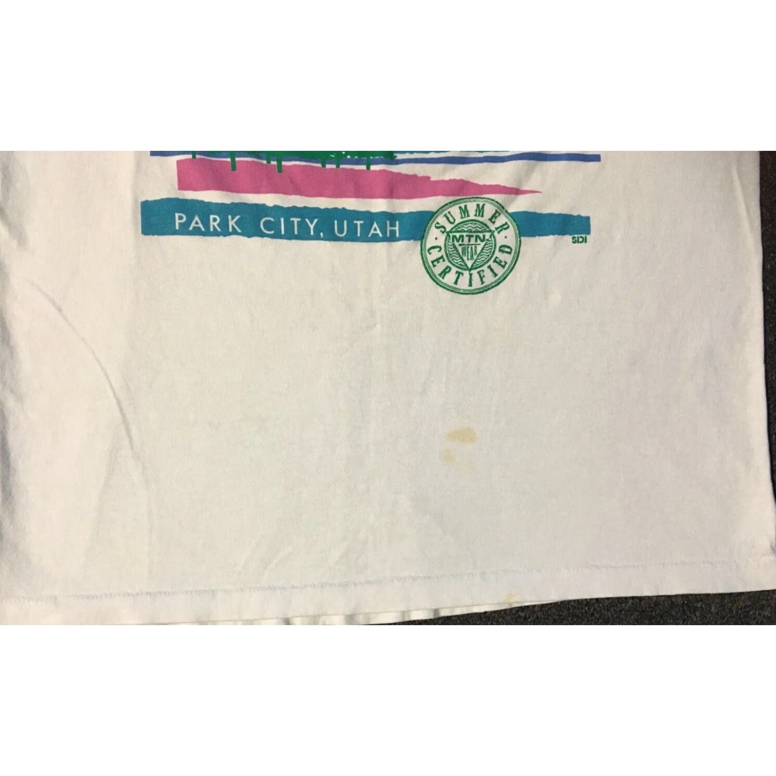 Vintage VINTAGE Park City Utah Faded Tank Top M White 100% Cotton Single Stitch Graphic Tee 80s 90s Grunge Vaporwave Mens Size US M / EU 48-50 / 2 - 4 Thumbnail