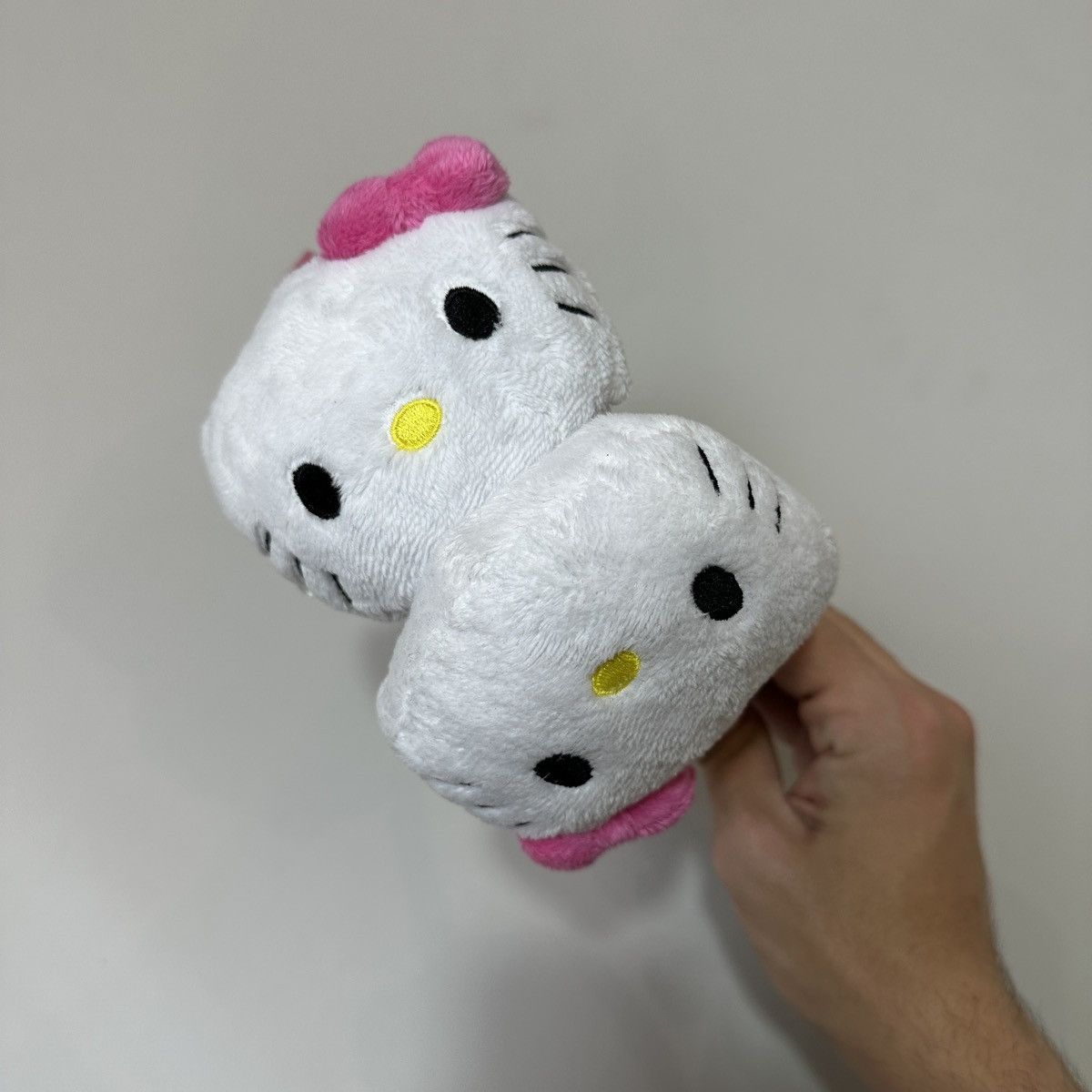 Cartoon Network Hello kitty warm headphones y2k Size ONE SIZE - 2 Thumbnail