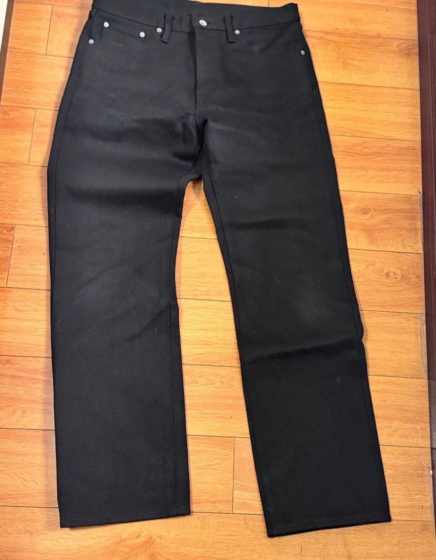 Iron Heart IH-9666Z - SUPERBLACK NON-FADE 21OZ DENIM SLIM STRAIGHT