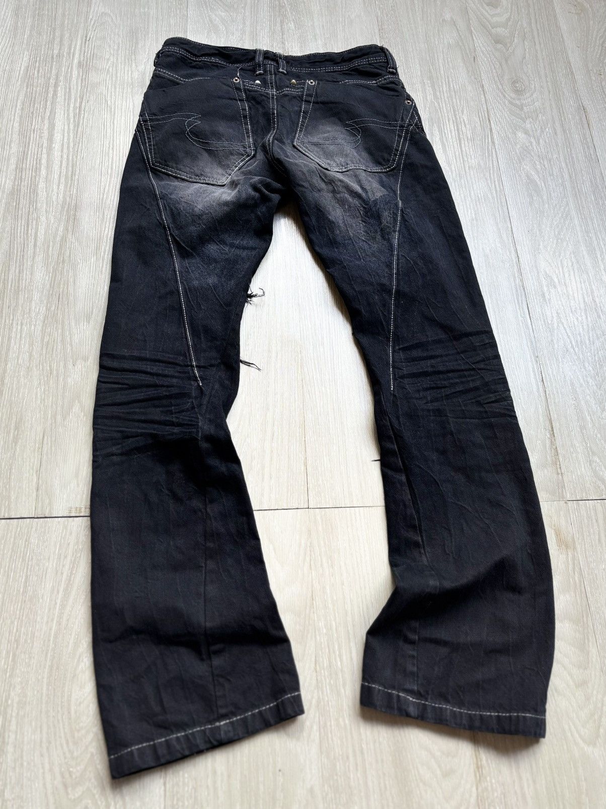 semanticdesign SEMANTIC DESIGN flare jeans Size US 26 / EU 42 - 5 Thumbnail