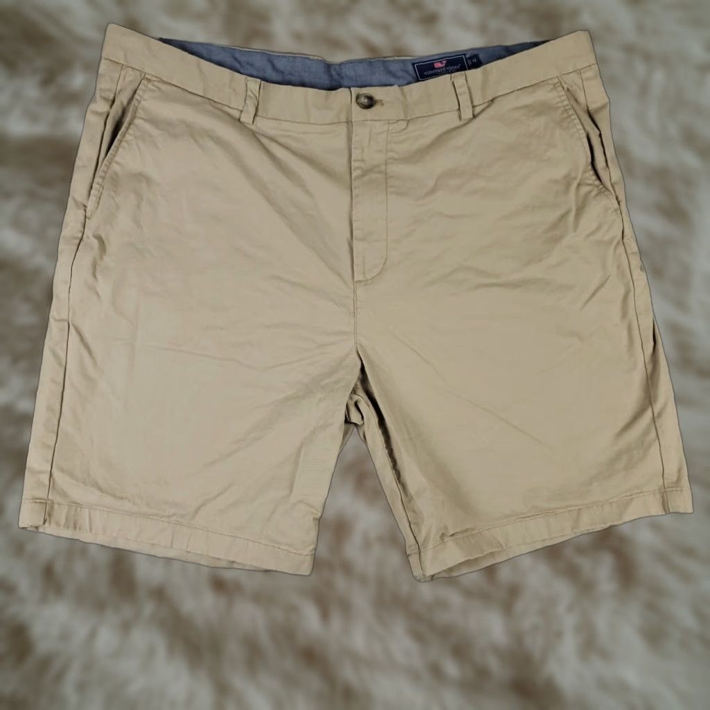 Vineyard Vines Vineyard Vines Men's Shorts Size 42 Beige Casual Chino Flat Front Knit Logo Modern Size US 42 / EU 58 - 1 Thumbnail
