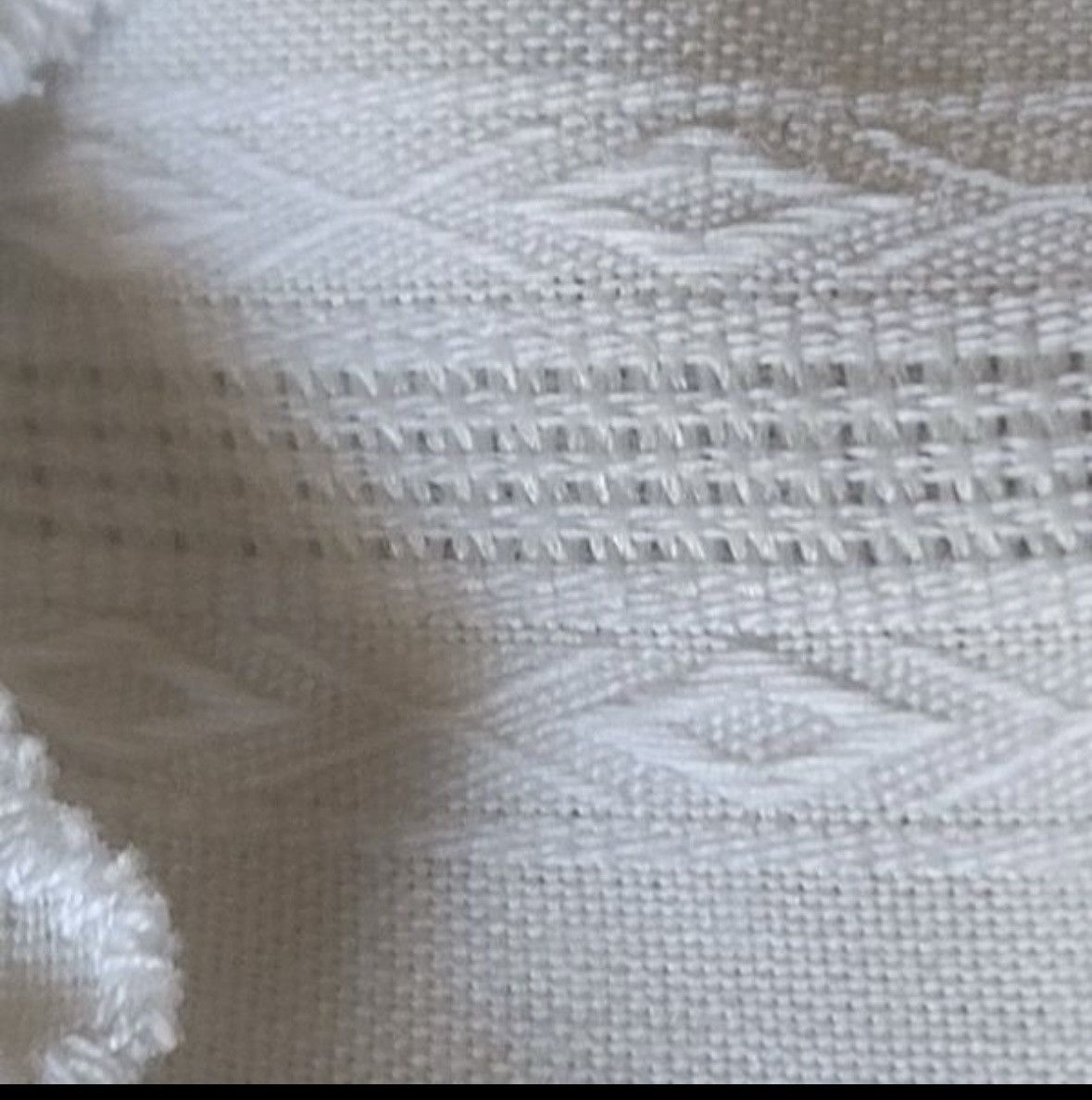 Vintage Pierre Lamonte S-M cream ivory lace eyelet Vintage cottage Size M / US 6-8 / IT 42-44 - 7 Thumbnail