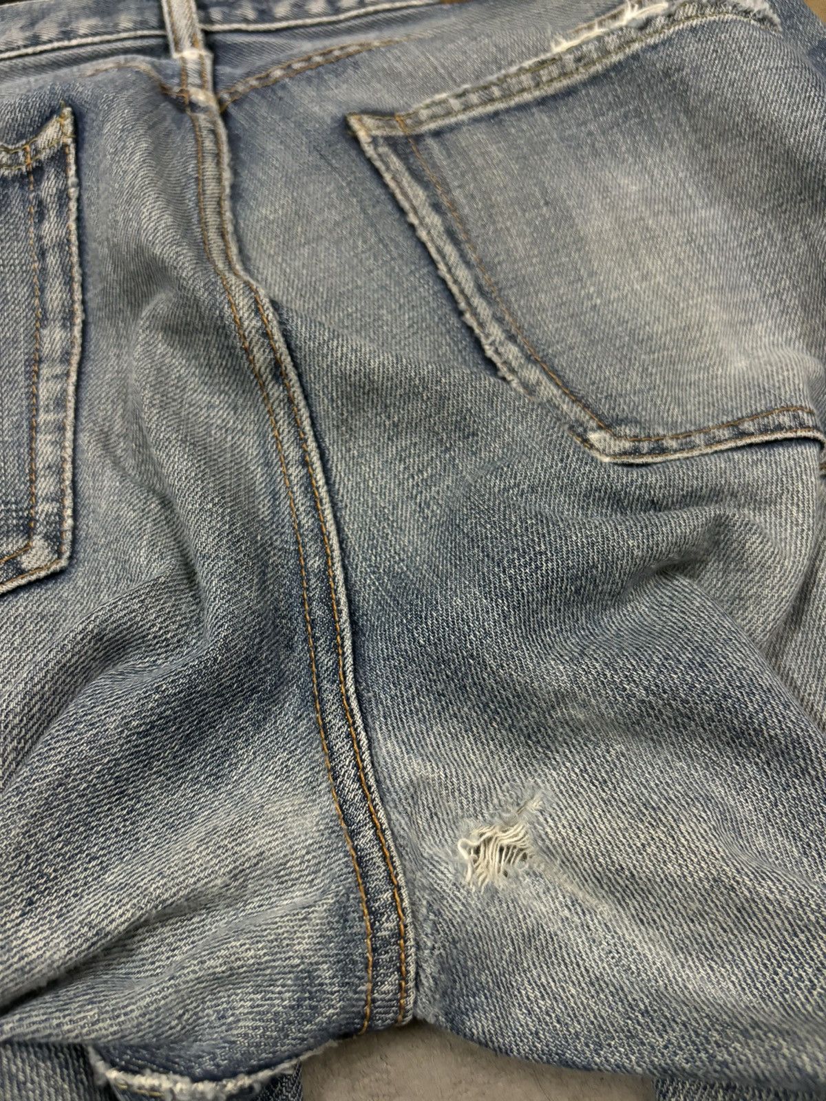 Jun Takahashi × Uniqlo × Vintage Vintage Uniqlo S002 Baggy Blue Washed Distressed Jeans Size US 34 / EU 50 - 13 Thumbnail