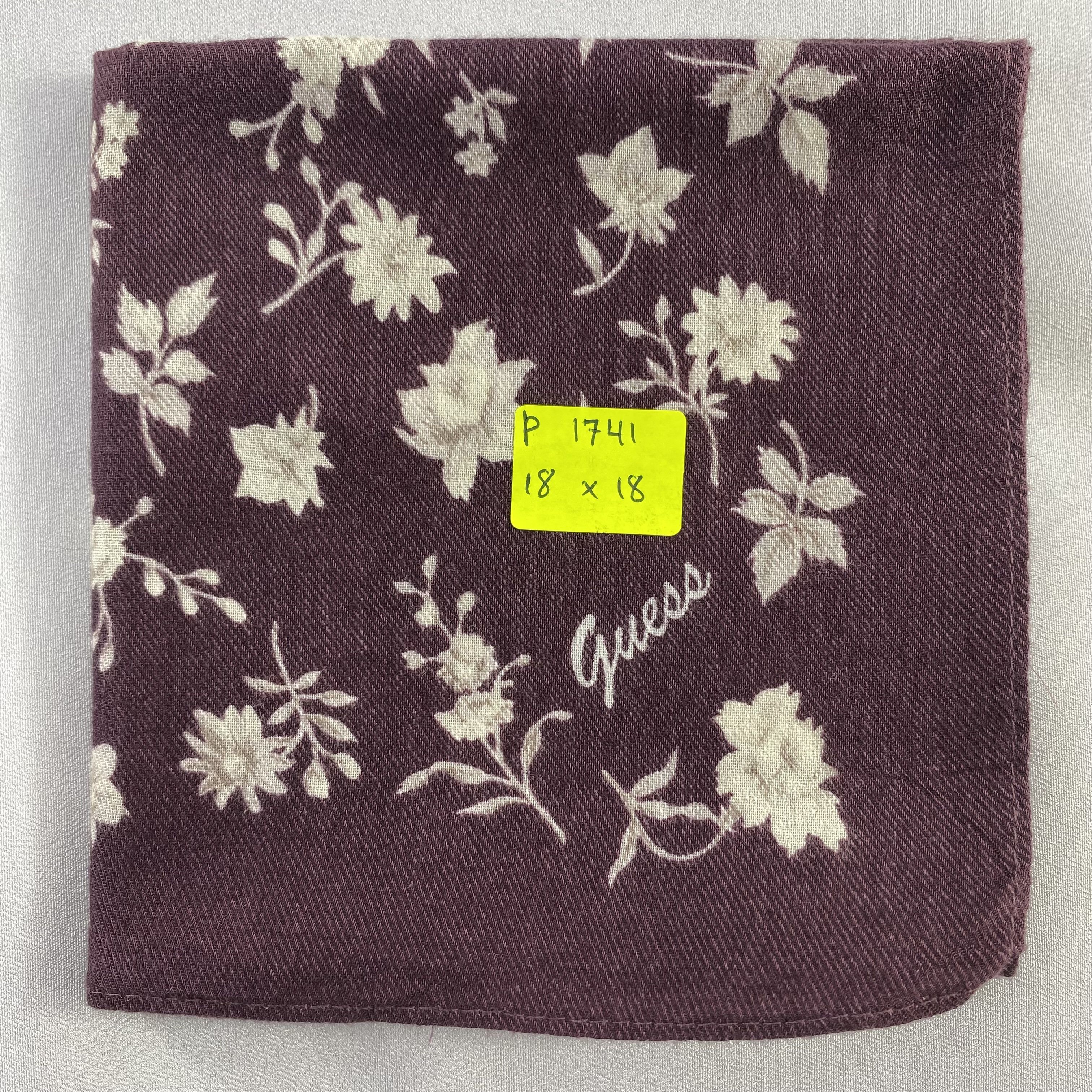 Guess × Vintage Guess Handkerchief / Neckerchief / Bandana-P1741 Size ONE SIZE - 5 Thumbnail