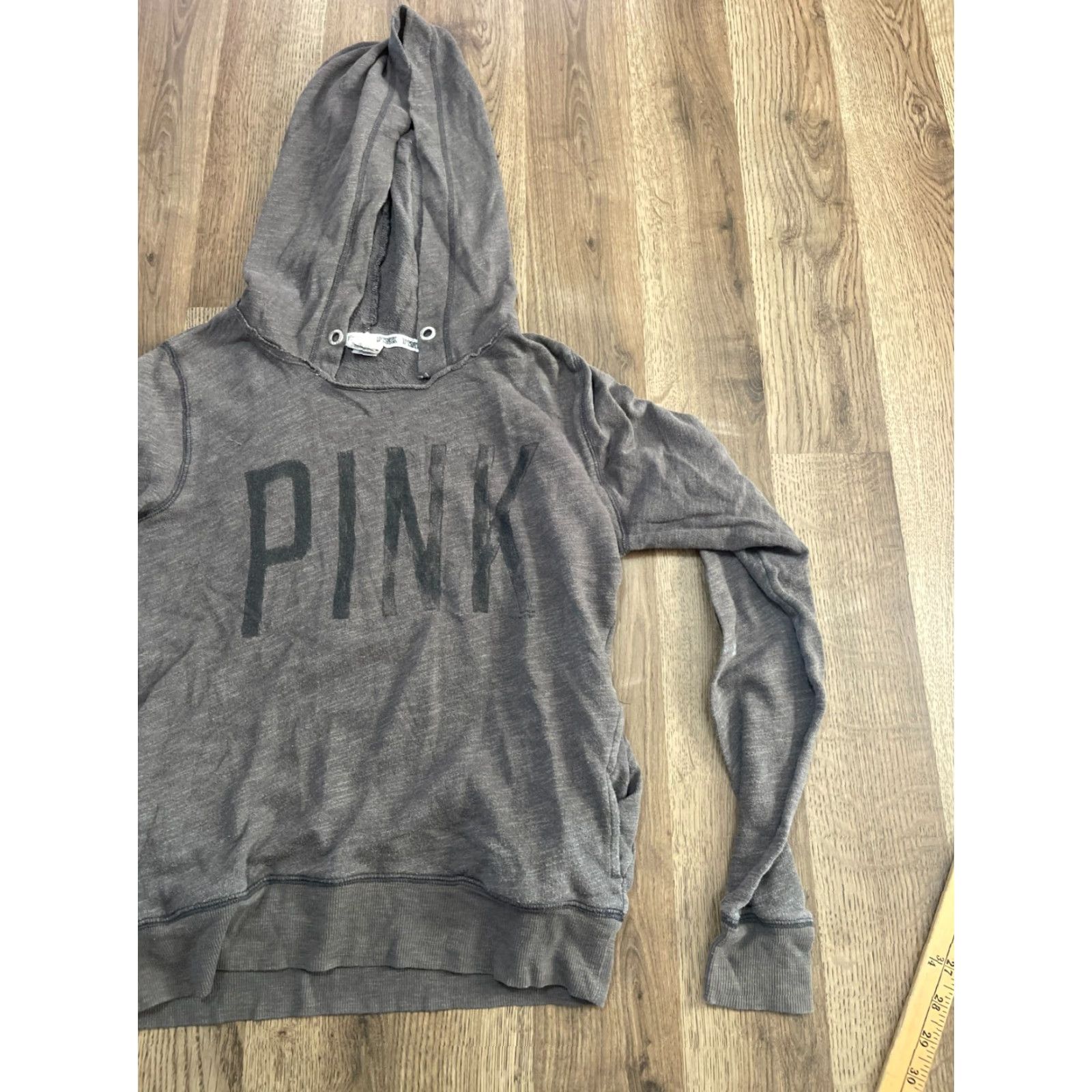 Victoria's Secret Victoria's Secret Hoodie Women's Size Small Gray Long Sleeve Pullover Size S / US 4 / IT 40 - 2 Thumbnail