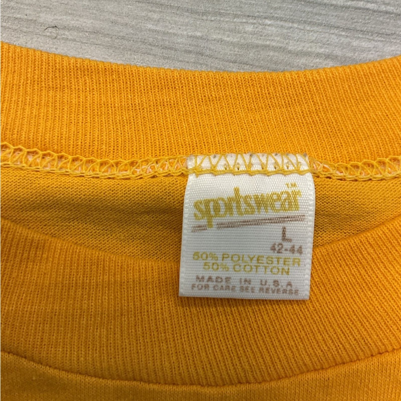 Vintage Vintage 80s Sportswear Cannabis Narcotics yellow T-Shirt Size US L / EU 52-54 / 3 - 4 Thumbnail