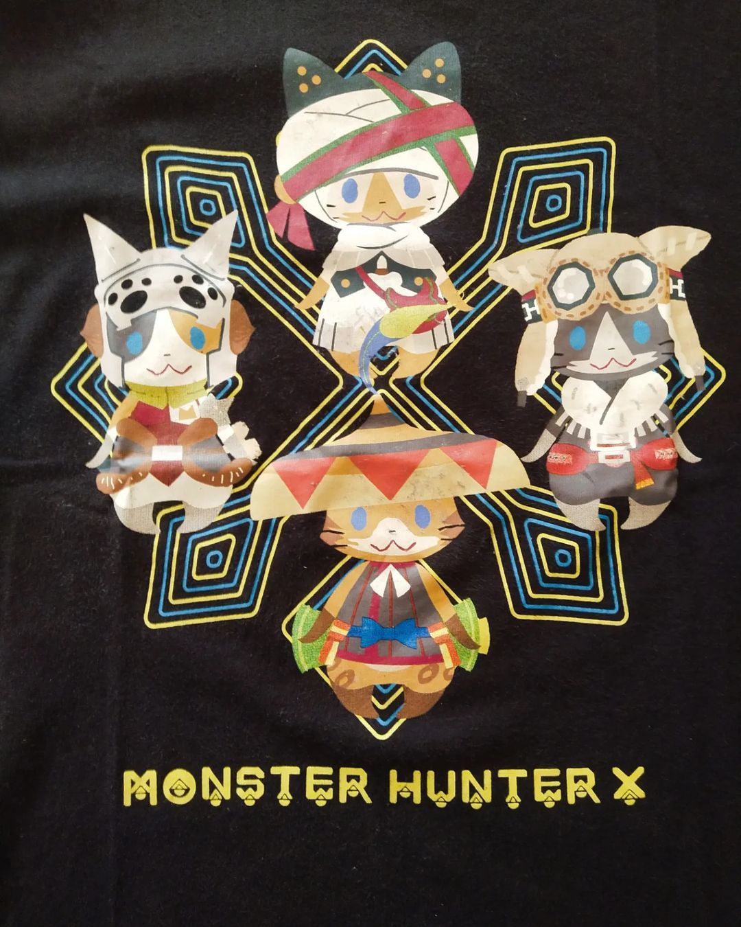 Anime × Japanese Brand Monster Hunter x Uniqlo Graphic Official Game Tees Size US M / EU 48-50 / 2 - 2 Thumbnail