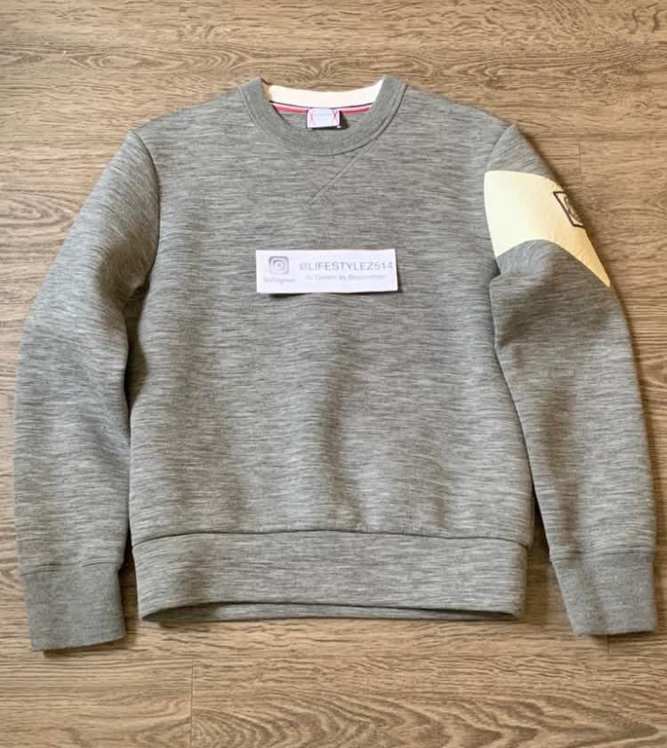 Moncler Gamme Bleu Moncler Gamme Bleu Crew Extra-Small Size US XS / EU 42 / 0 - 1 Thumbnail