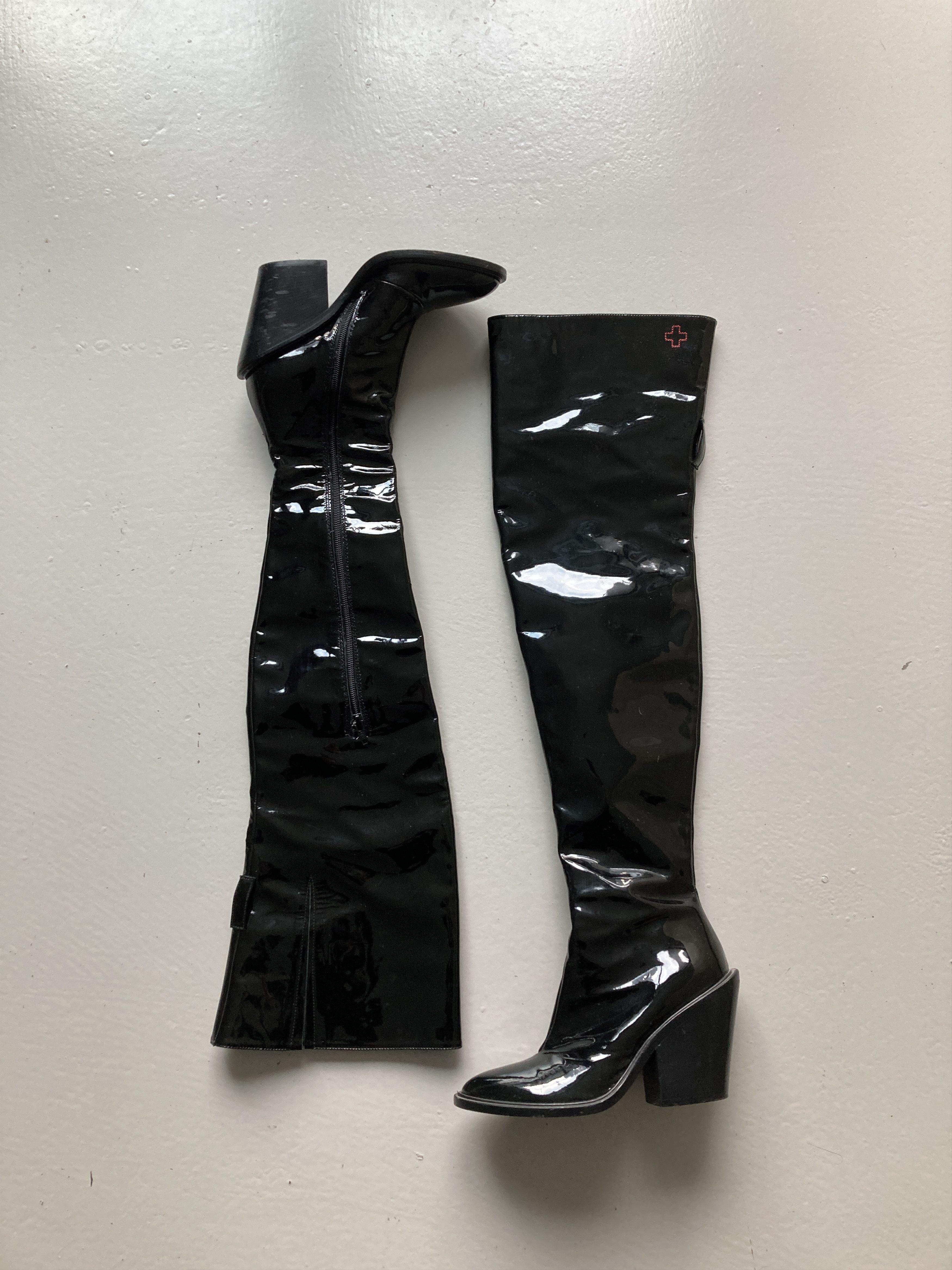 Hussein Chalayan Hussein Chalayan 2005 Groninger Museum Book | Grailed