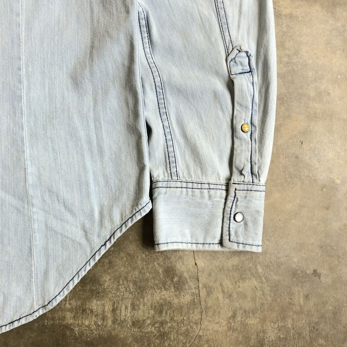 Diesel Vintage Diesel Cowboy Western Shirt Blue Washed Jeans Size US XL / EU 56 / 4 - 13 Thumbnail