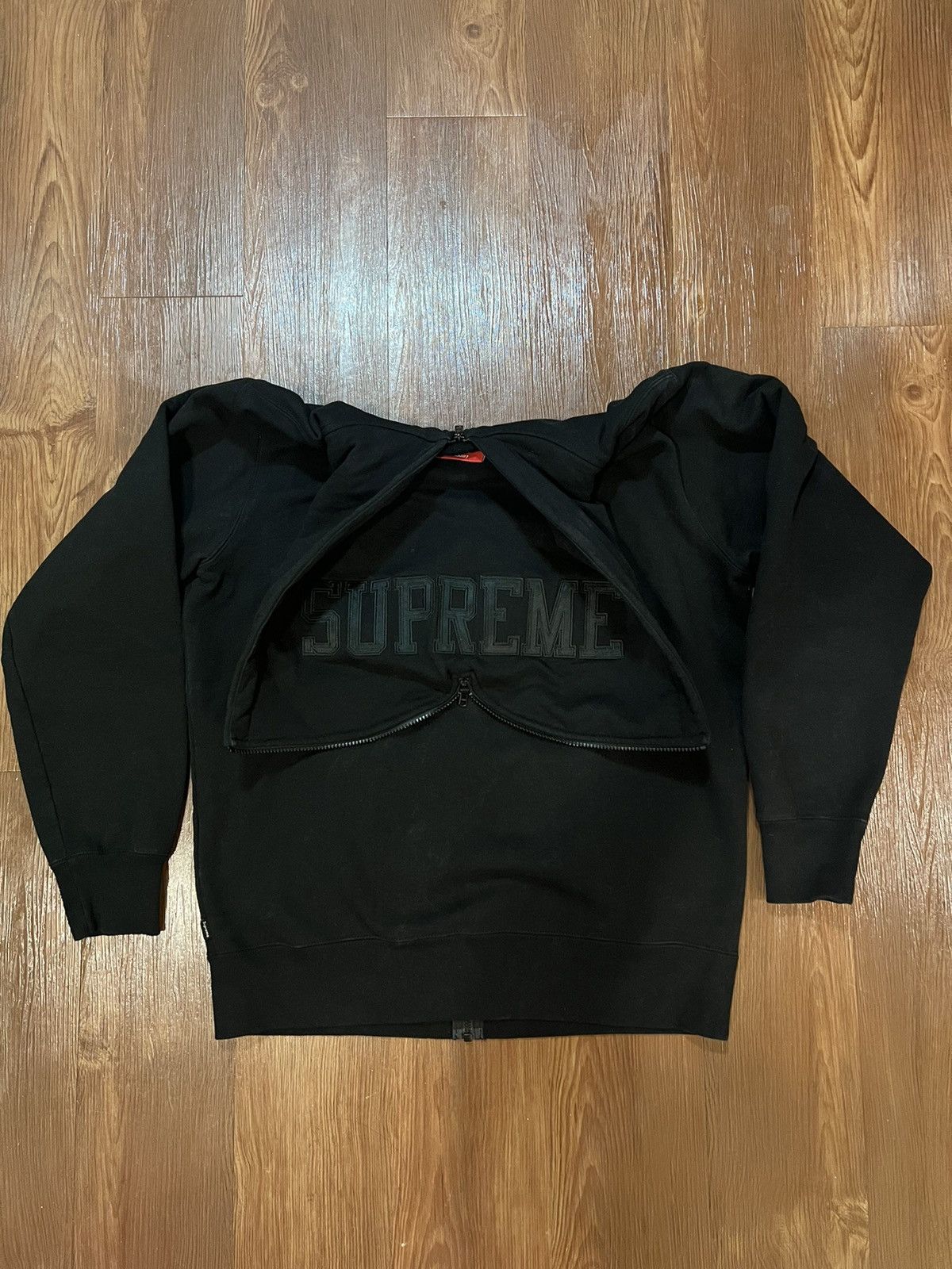 image of Hypebeast x Supreme Split Hood Zip Up Sweater Fw16 Black Hoodie, Men's (Size Large)