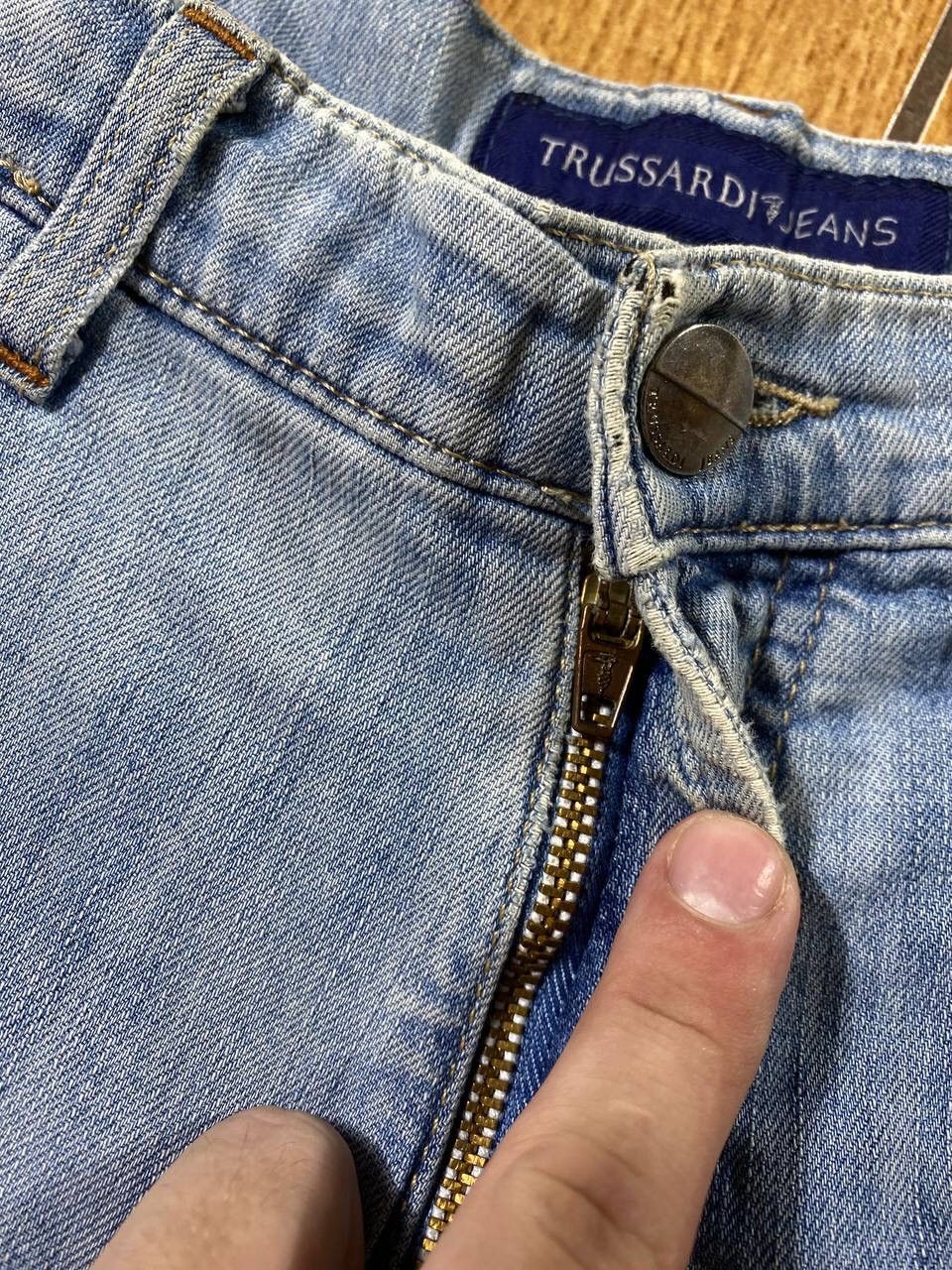 Trussardi × Vintage Vintage Short Denim Trussardi Flared Style Double Waist Size US 32 / EU 48 - 18 Thumbnail