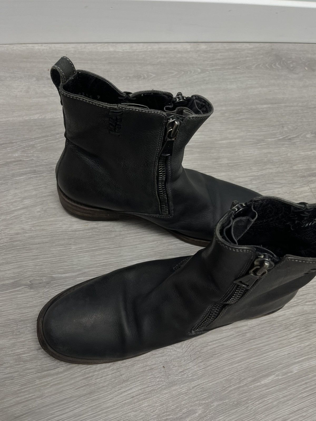 John Varvatos Parisian double zip boot. 9 Size US 9 / EU 42 - 12 Thumbnail