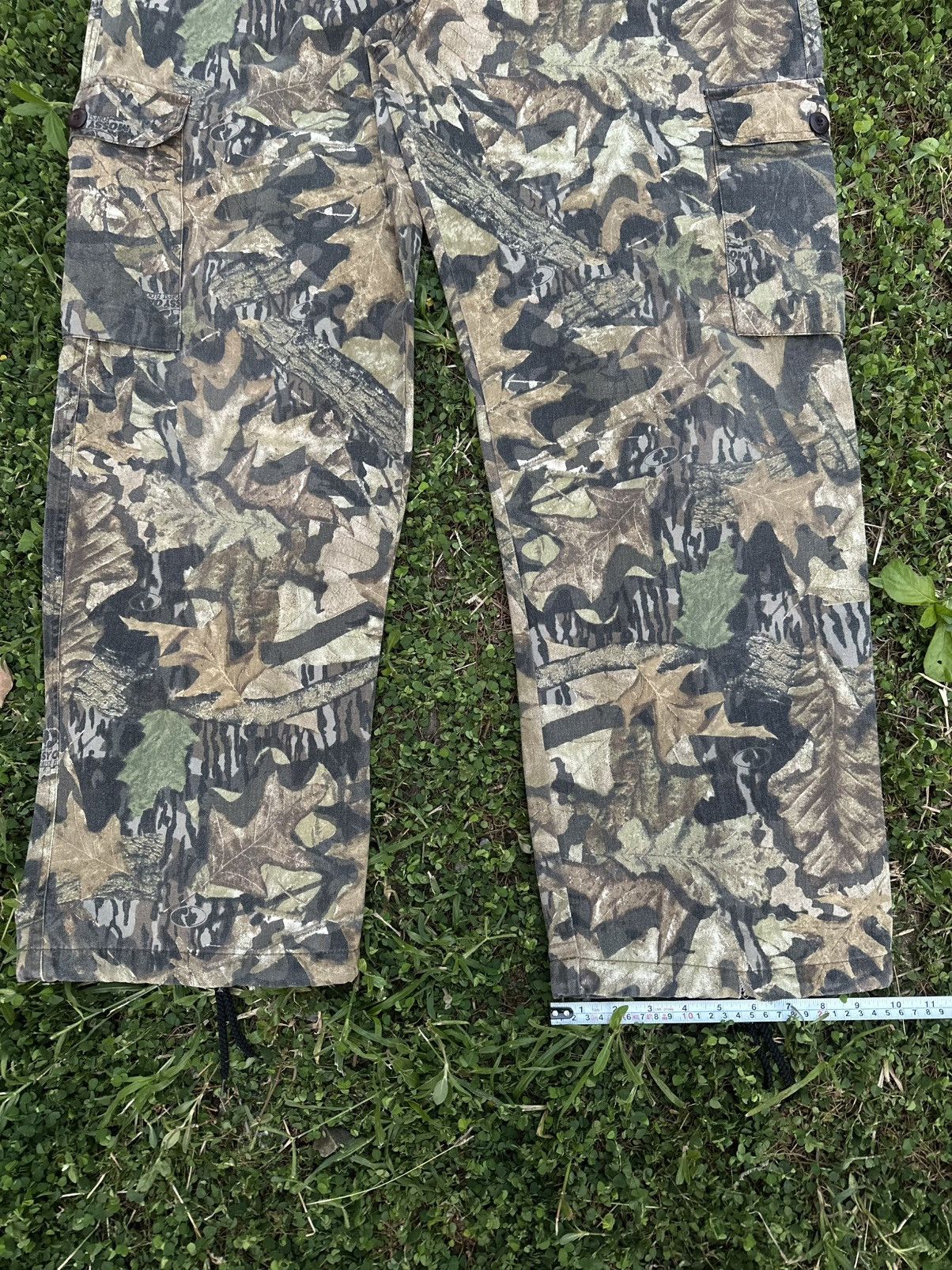 Carhartt × Realtree (37-34” adj.x30) Crazy Vintage Y2K Realtree Camo Cargo Pants Size US 37 - 10 Thumbnail