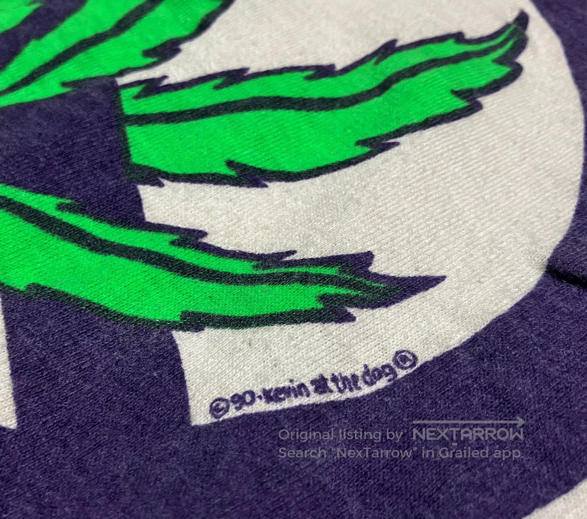 VINNY's Vintage 1990 Anti-War T-Shirt with Leaves. Size US M / EU 48-50 / 2 - 3 Thumbnail