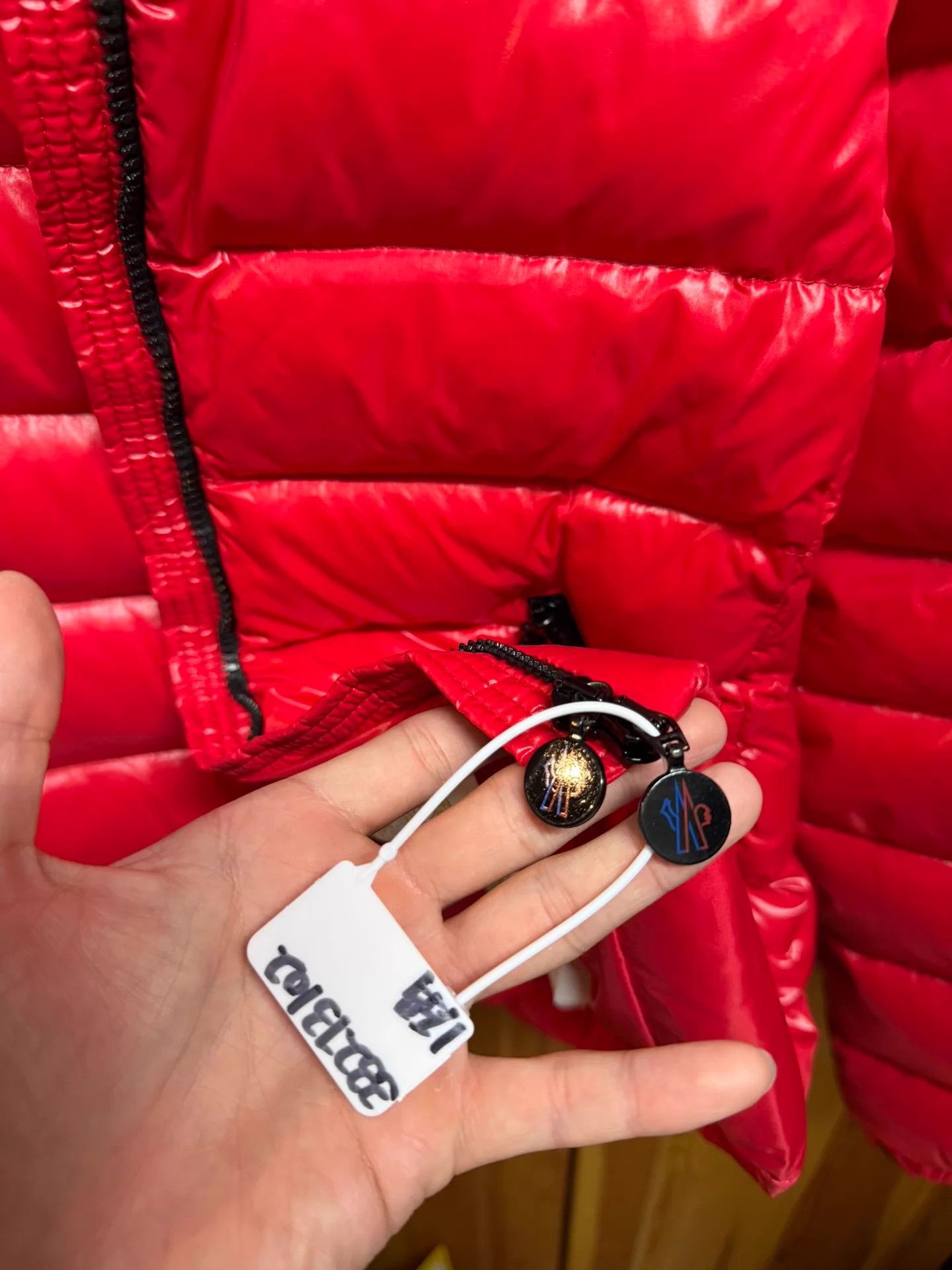 Moncler Moncler Bady Rare Red Goose Down Jacket Size 1 Size S / US 4 / IT 40 - 4 Thumbnail