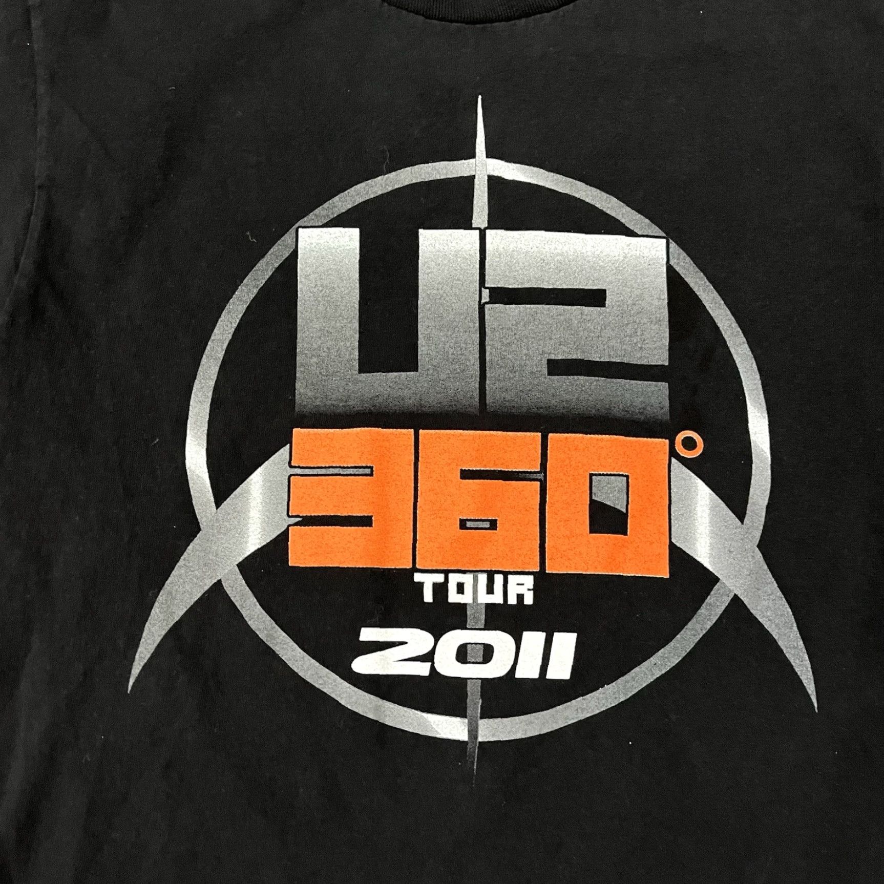Vintage VINTAGE U2 360 Tour T-Shirt Mens S Black Short Sleeve Music 2009 Band Rock Bono (Adult Small) Size US S / EU 44-46 / 1 - 5 Thumbnail