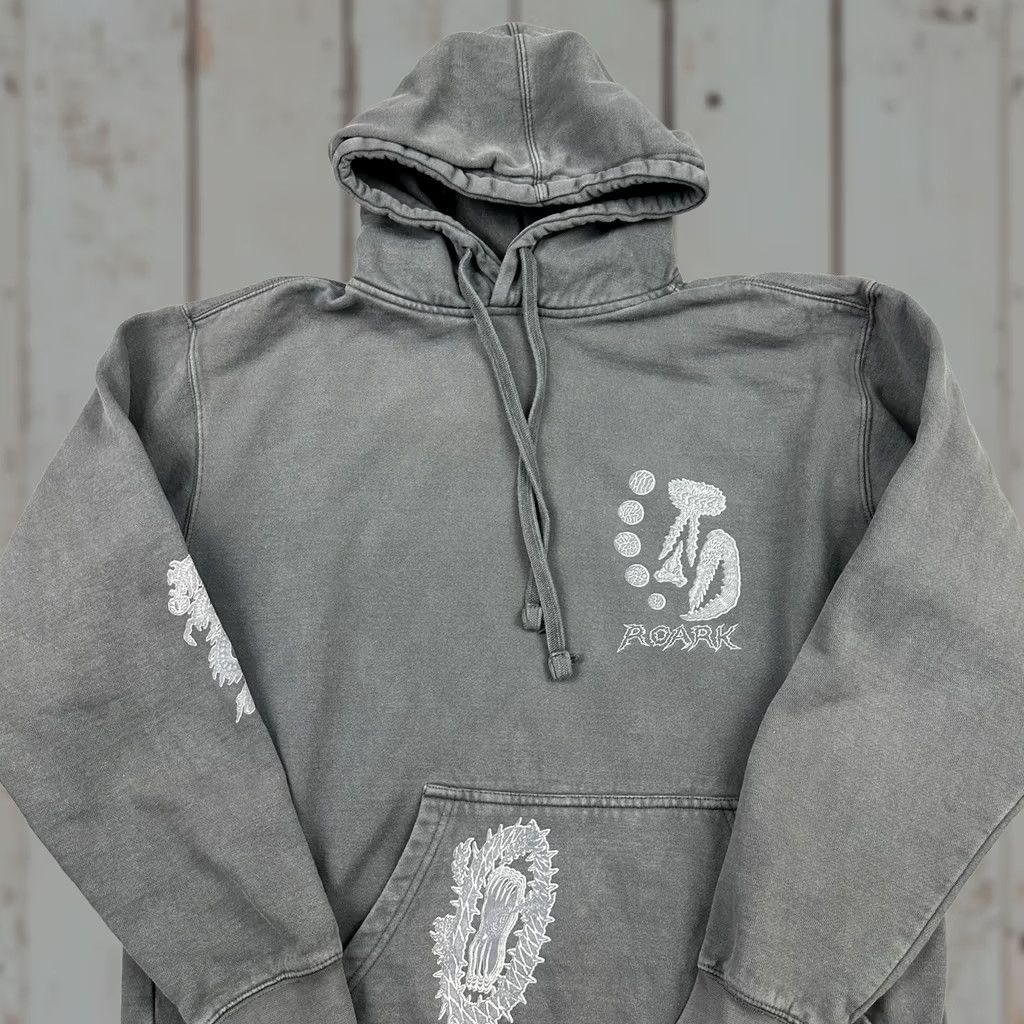 Roark Roark Hoodie Men M Gray Pullover Sweatshirt Pockets Hooded Casual Outdoor Slim Regular Size US M / EU 48-50 / 2 - 1 Thumbnail