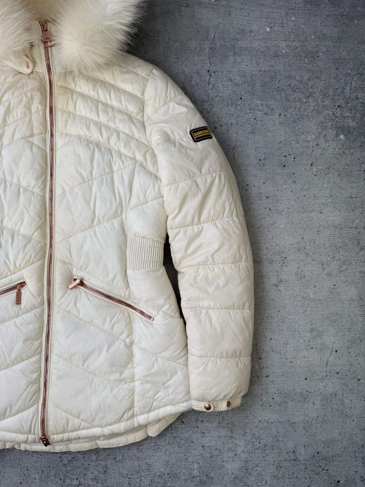 Barbour Vintage Barbour Fur Faux Down Jacket IfSixWasNine Y2K Size S / US 4 / IT 40 - 4 Thumbnail