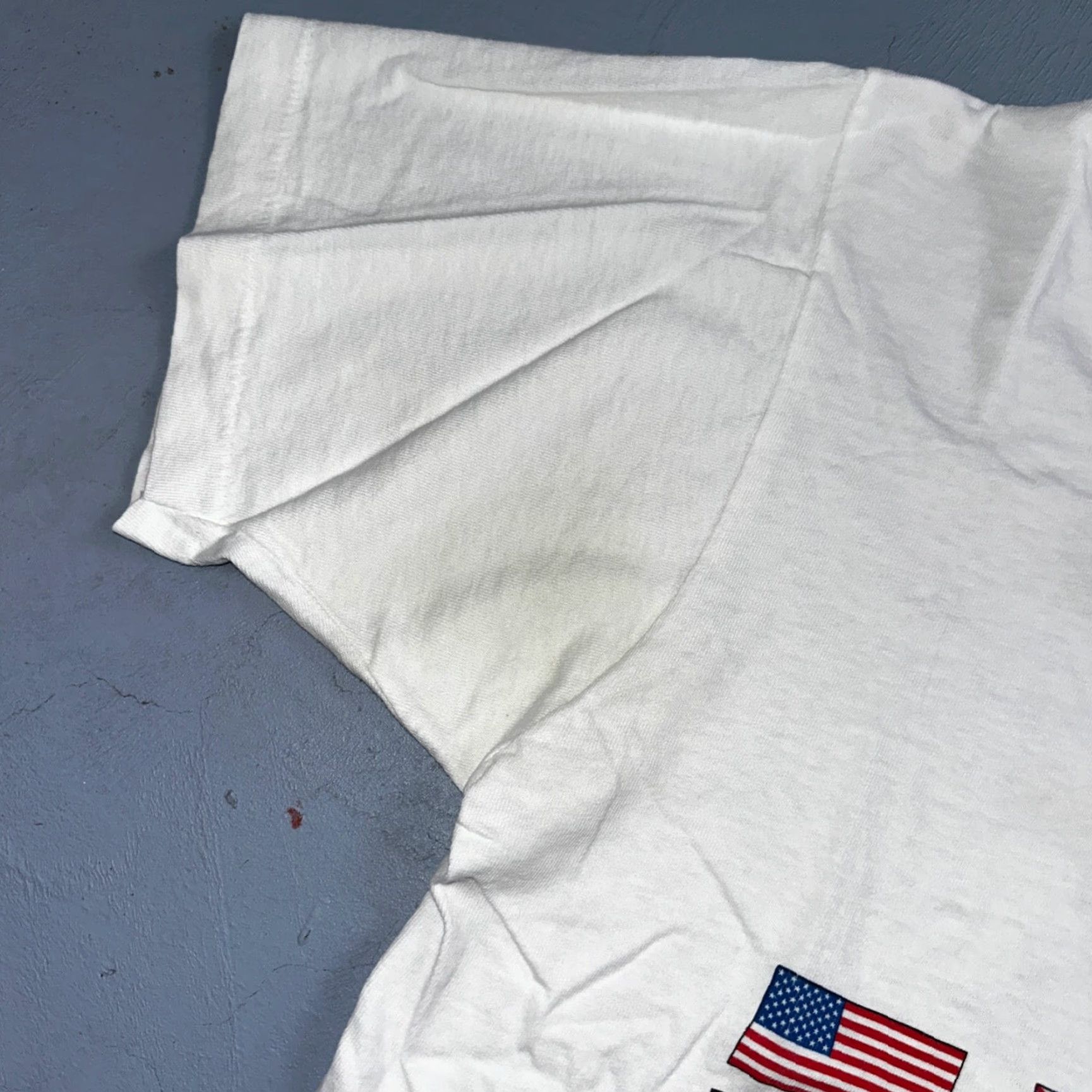 Fruit Of The Loom VINTAGE BMC Computer Software VTG T Shirt FOTL 90s Nerd Science PC Flags International Size US L / EU 52-54 / 3 - 4 Thumbnail
