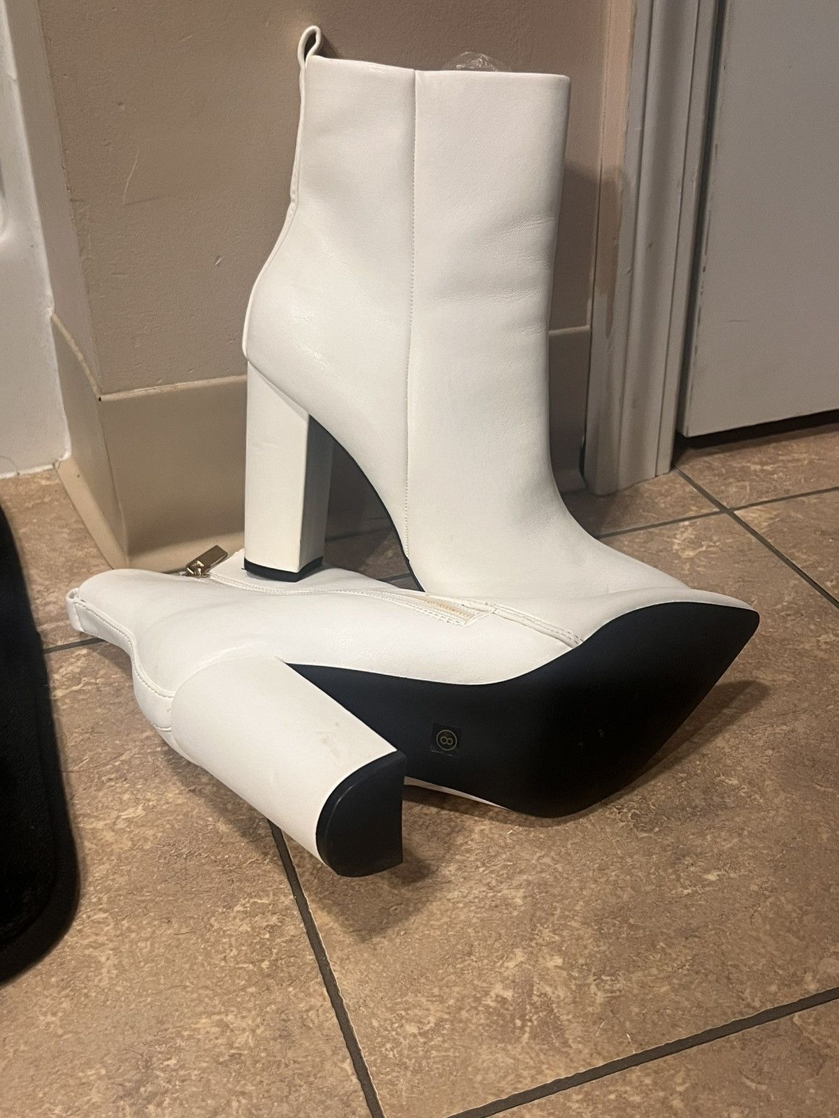 Other White Leather ankle boots with Block heel Size US 4.5 / IT 34.5 - 2 Thumbnail