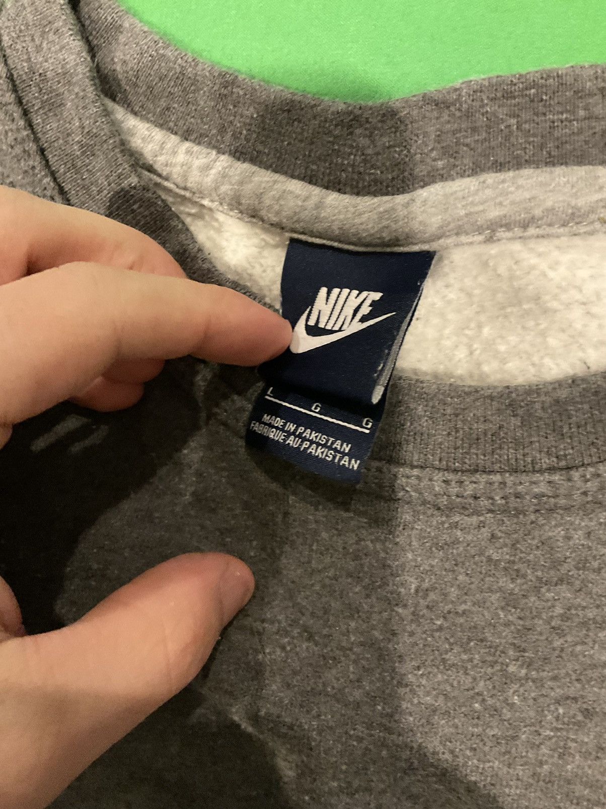 Nike × Vintage Vintage Grey Nike crewneck sweatshirt Size US L / EU 52-54 / 3 - 2 Thumbnail