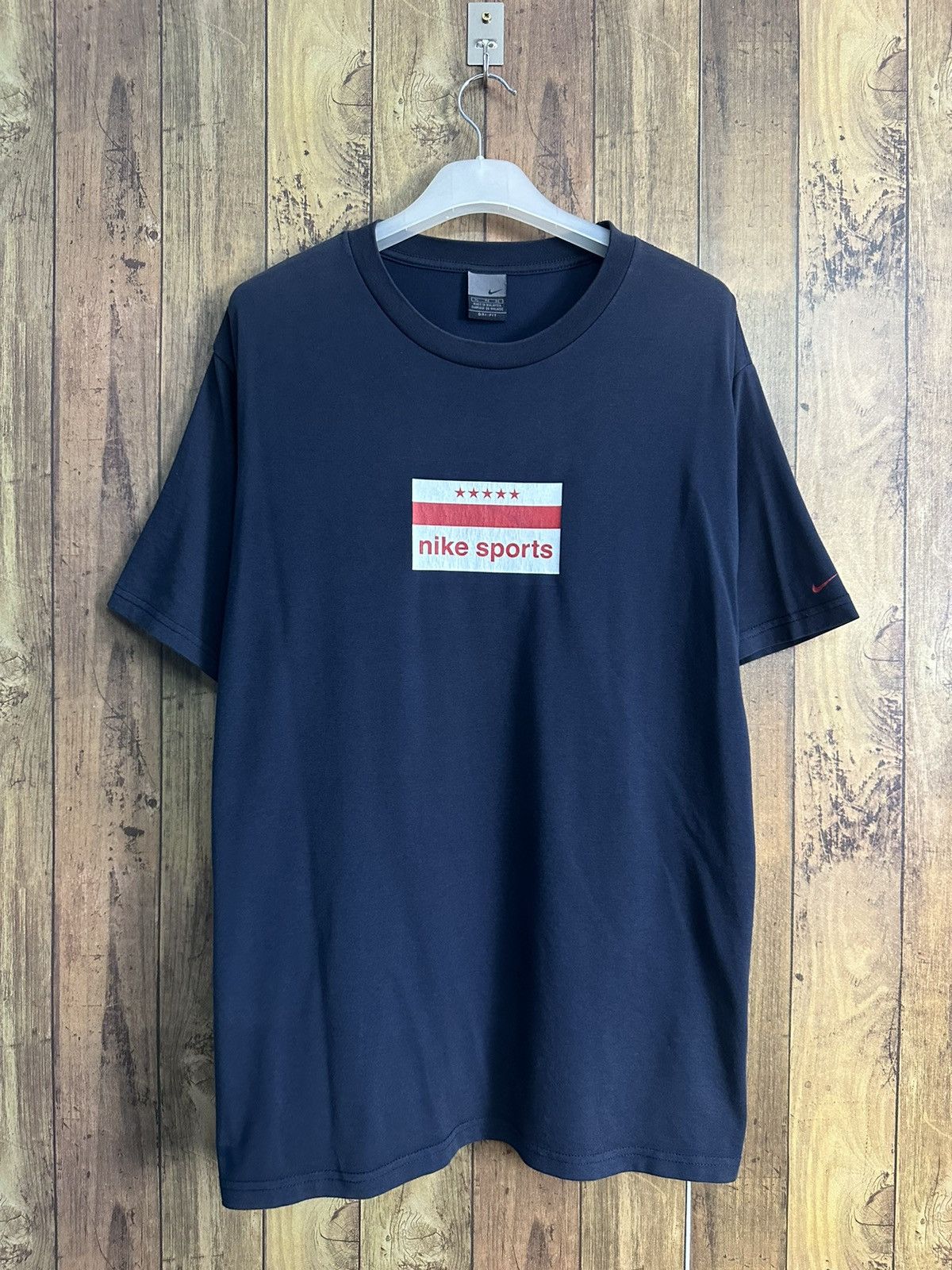 Nike Nike Sports Vintage Y2K Limited Made In Malaysia A383 Size US XL / EU 56 / 4 - 1 Thumbnail