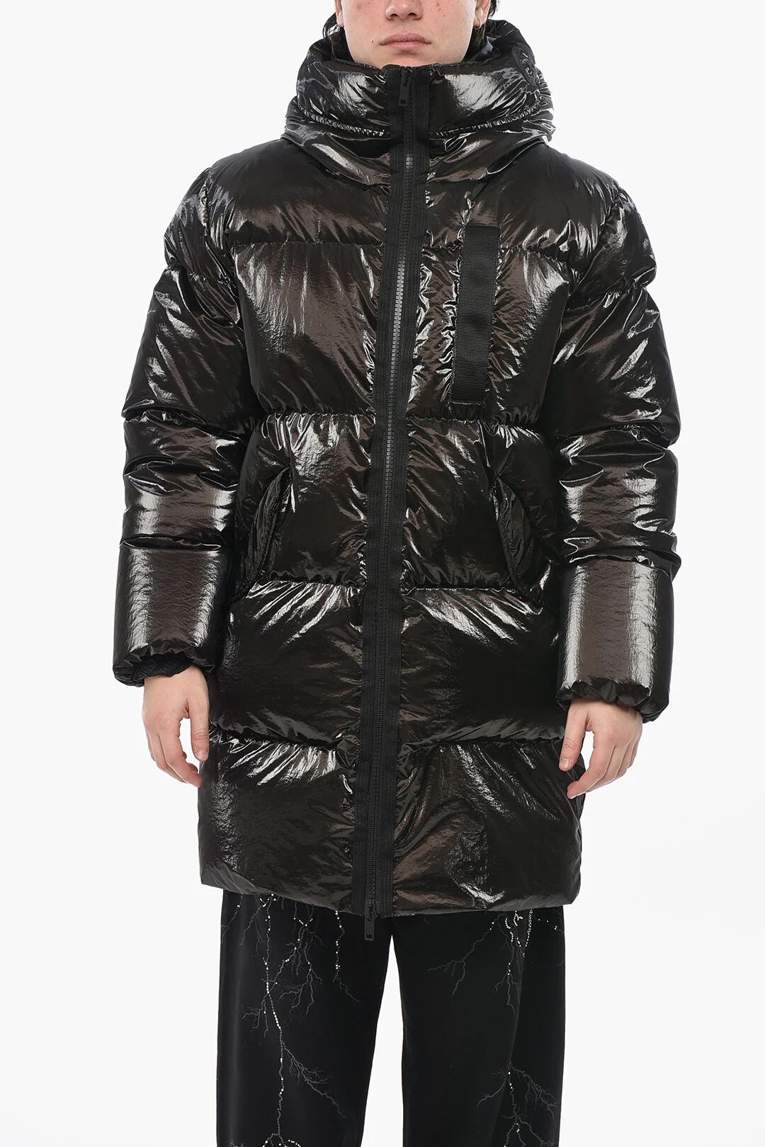 Givenchy og1mm0326 Coated Nylon Puffer Jacket in Black Size US S / EU 44-46 / 1 - 1 Thumbnail