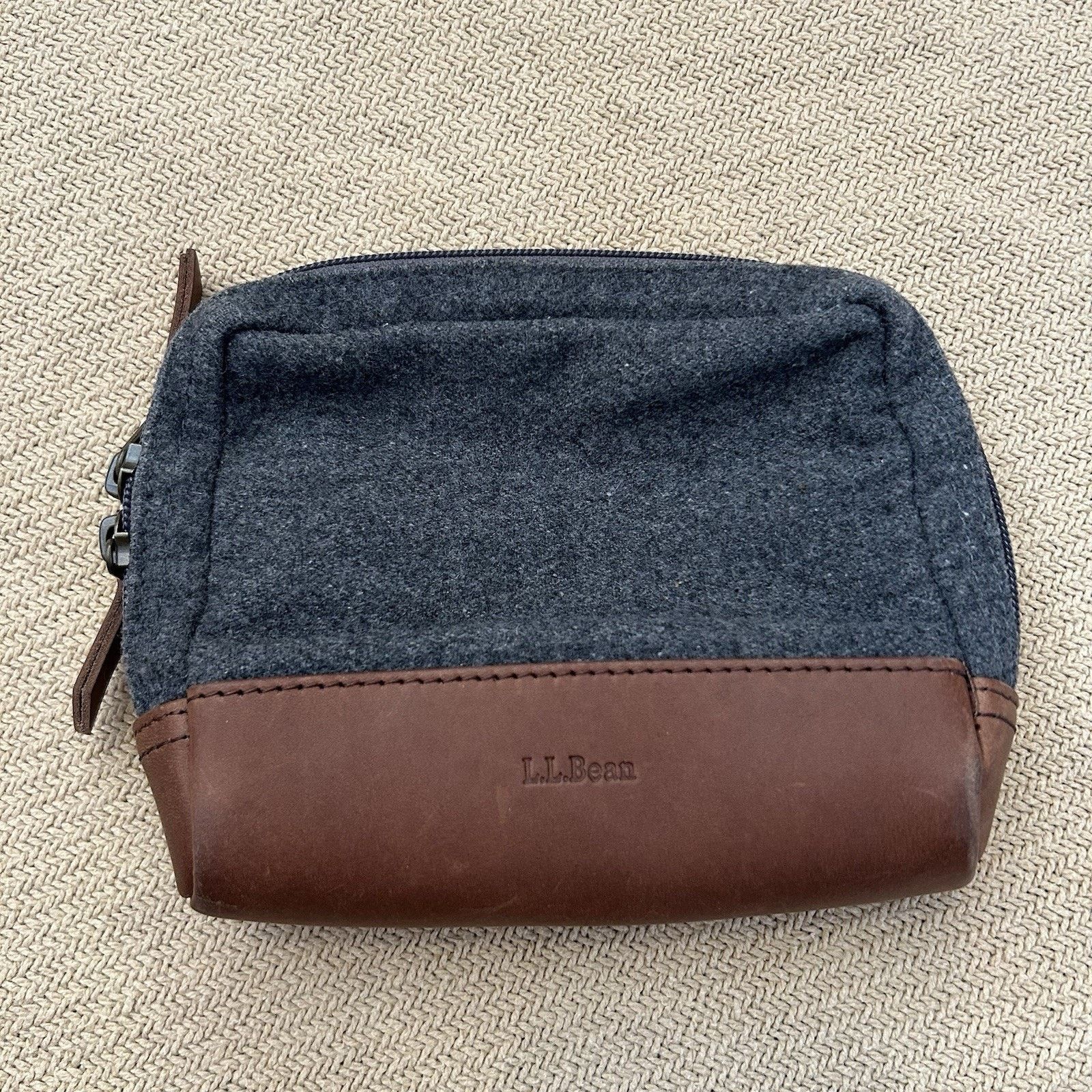 L.L. Bean Ll Bean Leather Small Personal Travel Toiletry Bag 5x6” Size ONE SIZE - 1 Thumbnail