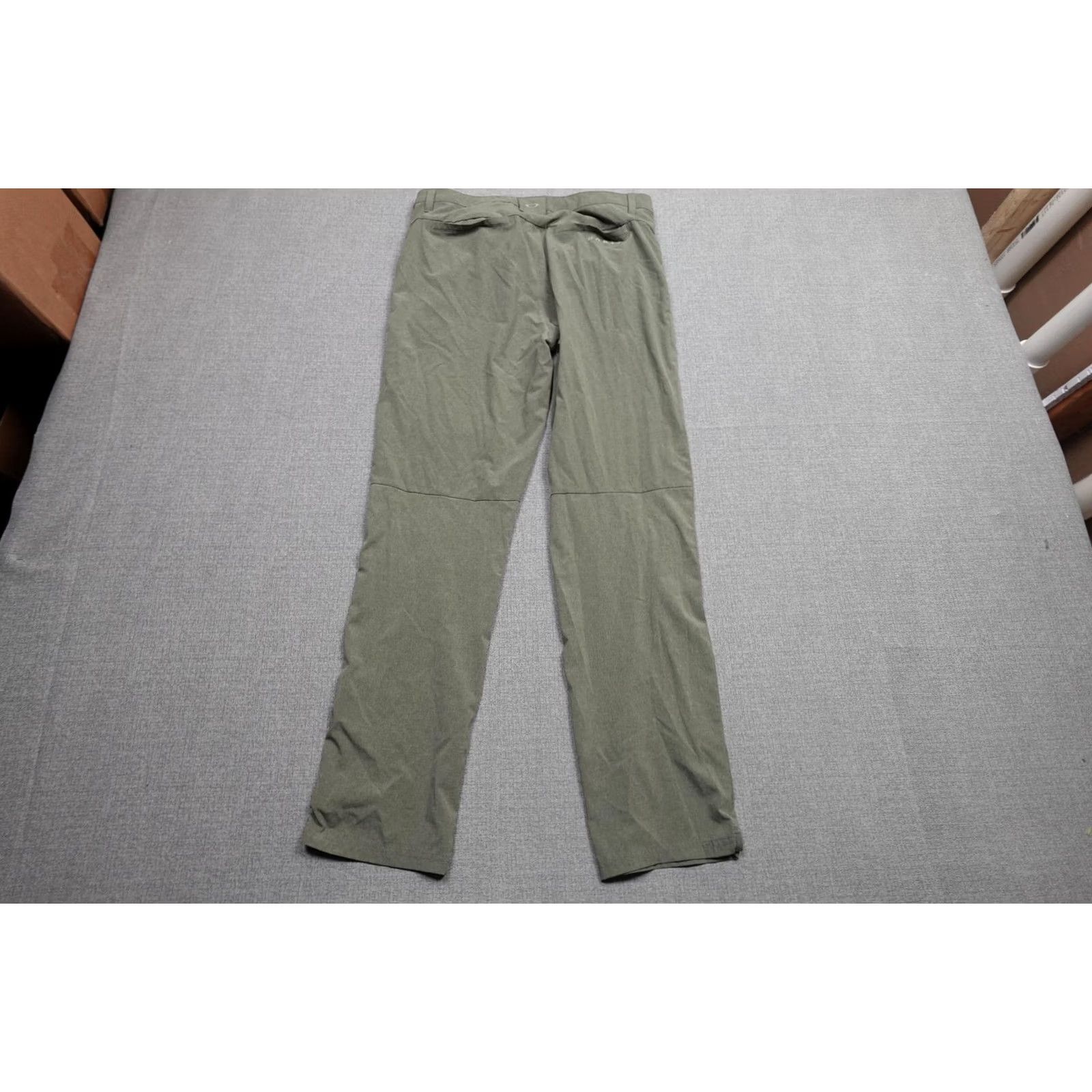 Oakley Oakley Pants Mens 34x32 Green Regular Chino Lightweight Golf Casual Slim Fit Featuring Pockets Front Zip Fly Logo Size US 34 / EU 50 - 4 Thumbnail