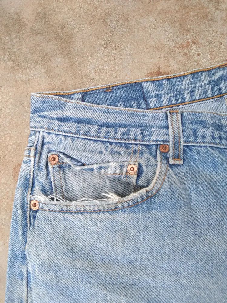 Levi's × Vintage Vintage Levis 501 Made In USA Distressed Jeans 33x30 Size US 33 - 9 Thumbnail