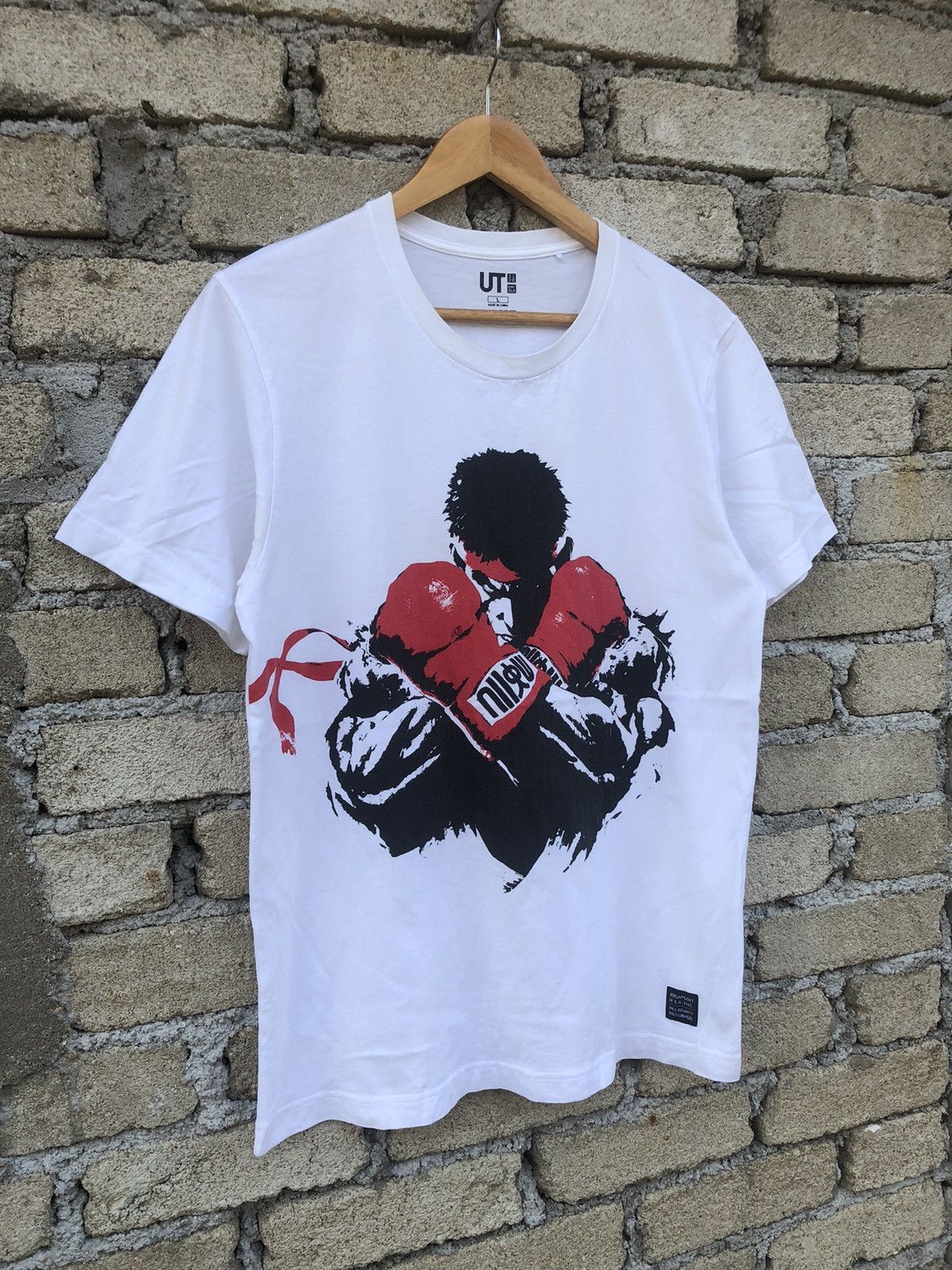 Japanese Brand × Uniqlo × Vintage UT Uniqlo X Capcom Street Fighter Ryu Tshirts Size US L / EU 52-54 / 3 - 2 Thumbnail