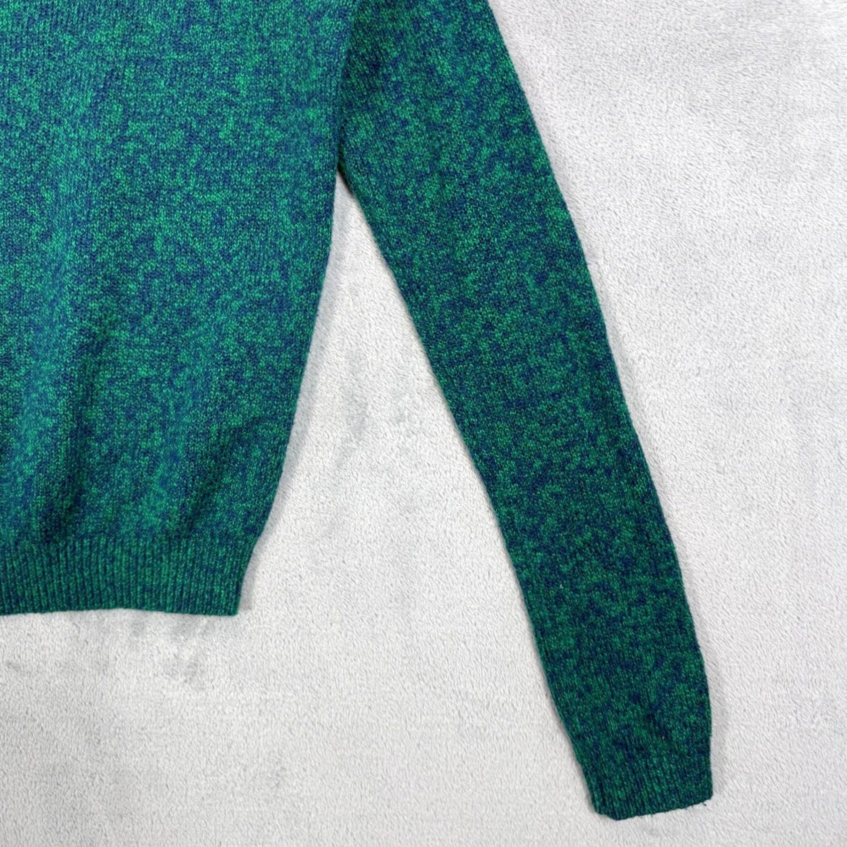 Abercrombie & Fitch VINTAGE Abercrombie Fitch Green Speckled Crewneck Sweater Womens Size S Size S / US 4 / IT 40 - 6 Thumbnail